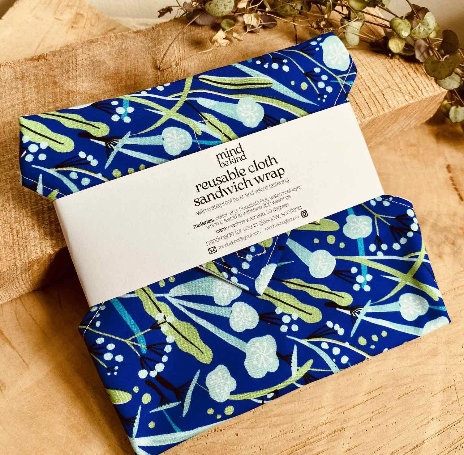 washable cloth sandwich wrap - river reeds