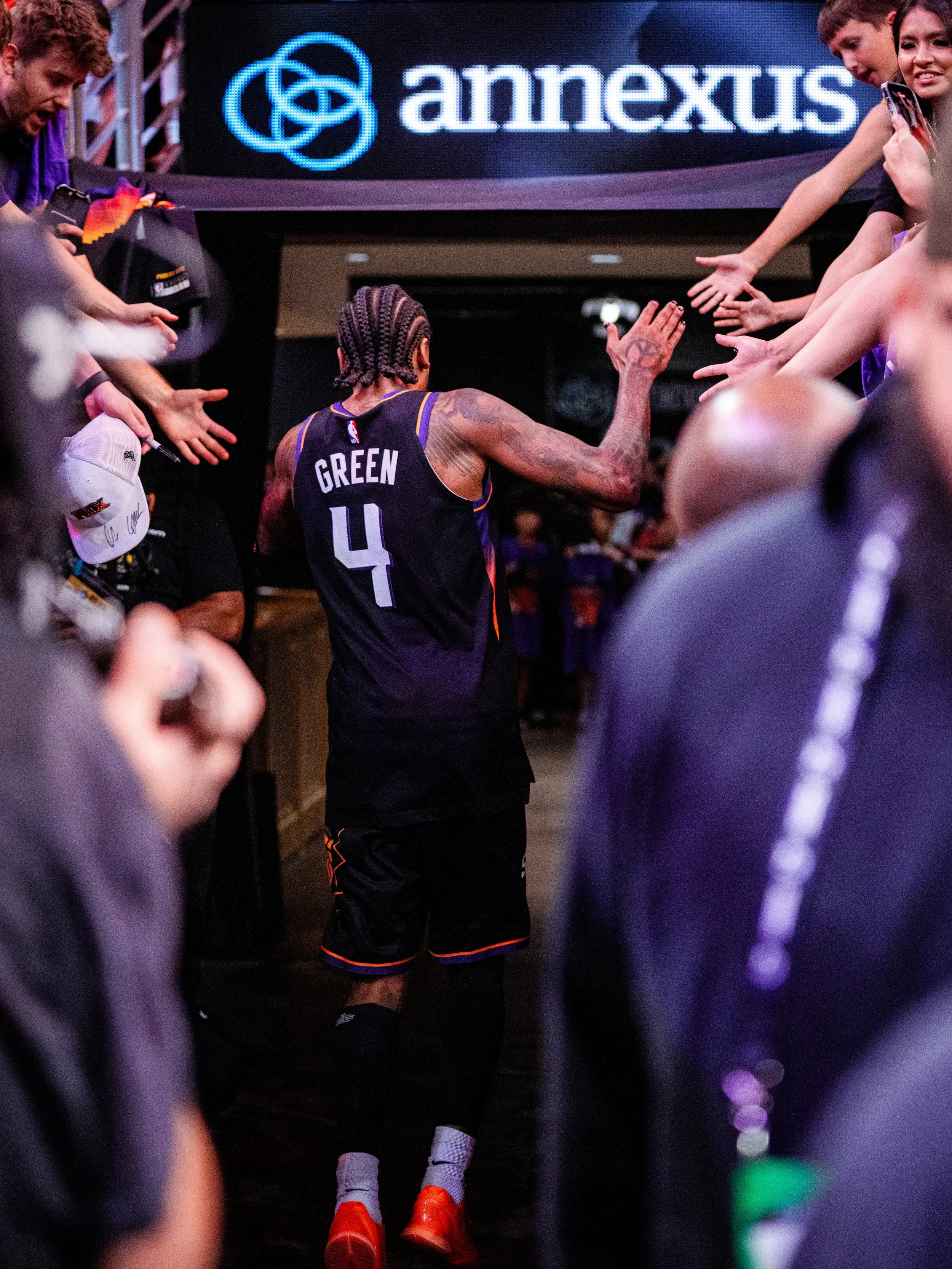 260417_SUNS_WARRIORS_SULLIVAN-2.jpg