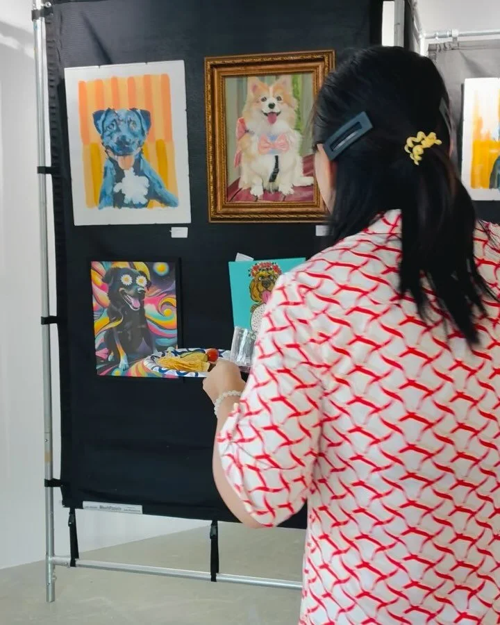Welp! The PAWtober weekend exhibit is officially wrapped up. And while zero of my pieces sold- I sure did have fun, learned some lessons, met amazing people, and was totally inspired and amazed with my first exhibition experiment. 

My heart was sing