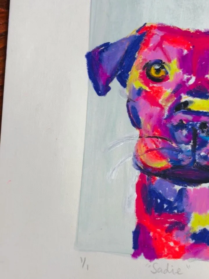 Sadie! Love your colors and texture girl! Thanks @laureng123 for entering to win a fun oil pastel portrait. This was a joy to make for you! 

Want one for yourself? Fill out my order form linked in my bio.