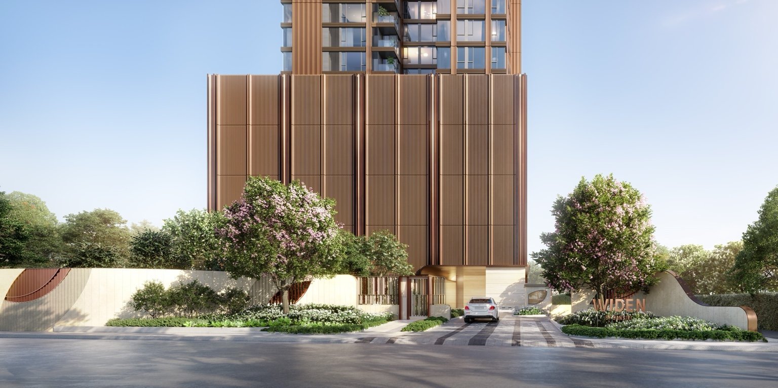 Main entrance and arrival area of Widen by Sansiri in Nang Linchi, Sathorn.