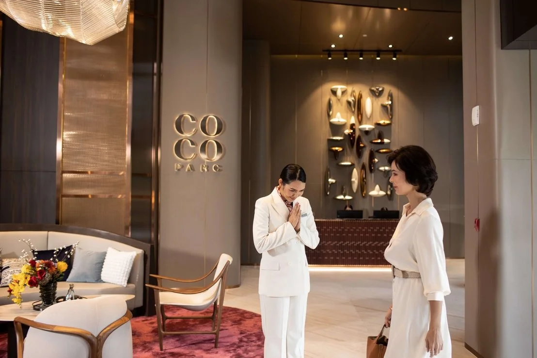 Lobby and concierge at Coco Parc Dusit-branded luxury condominium in Bangkok.
