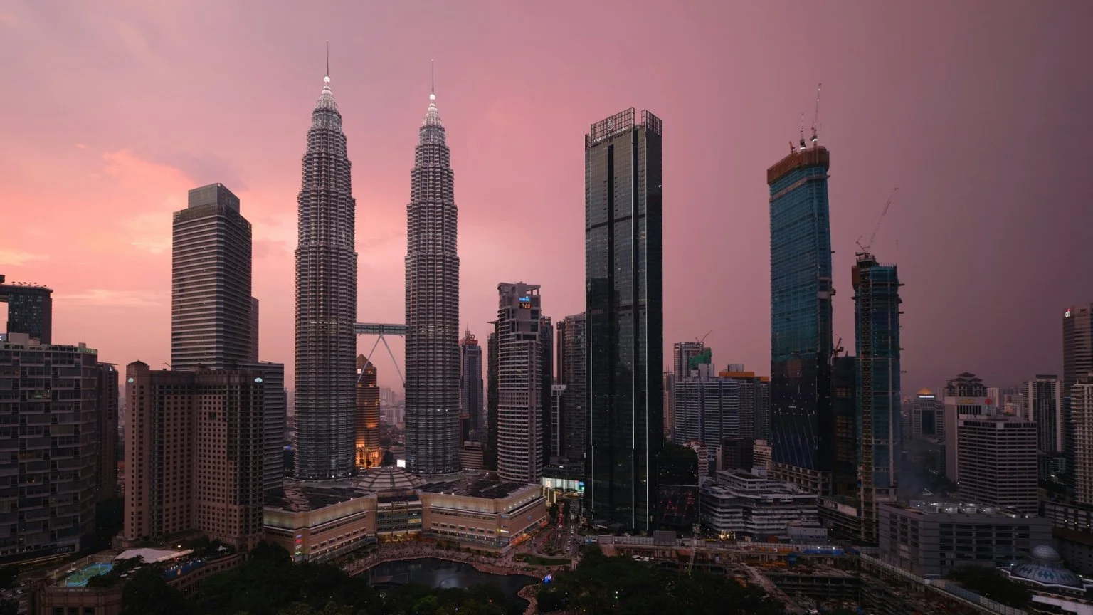Branded Residences in Kuala Lumpur (2026): Luxury Hotel-Branded Property Guide