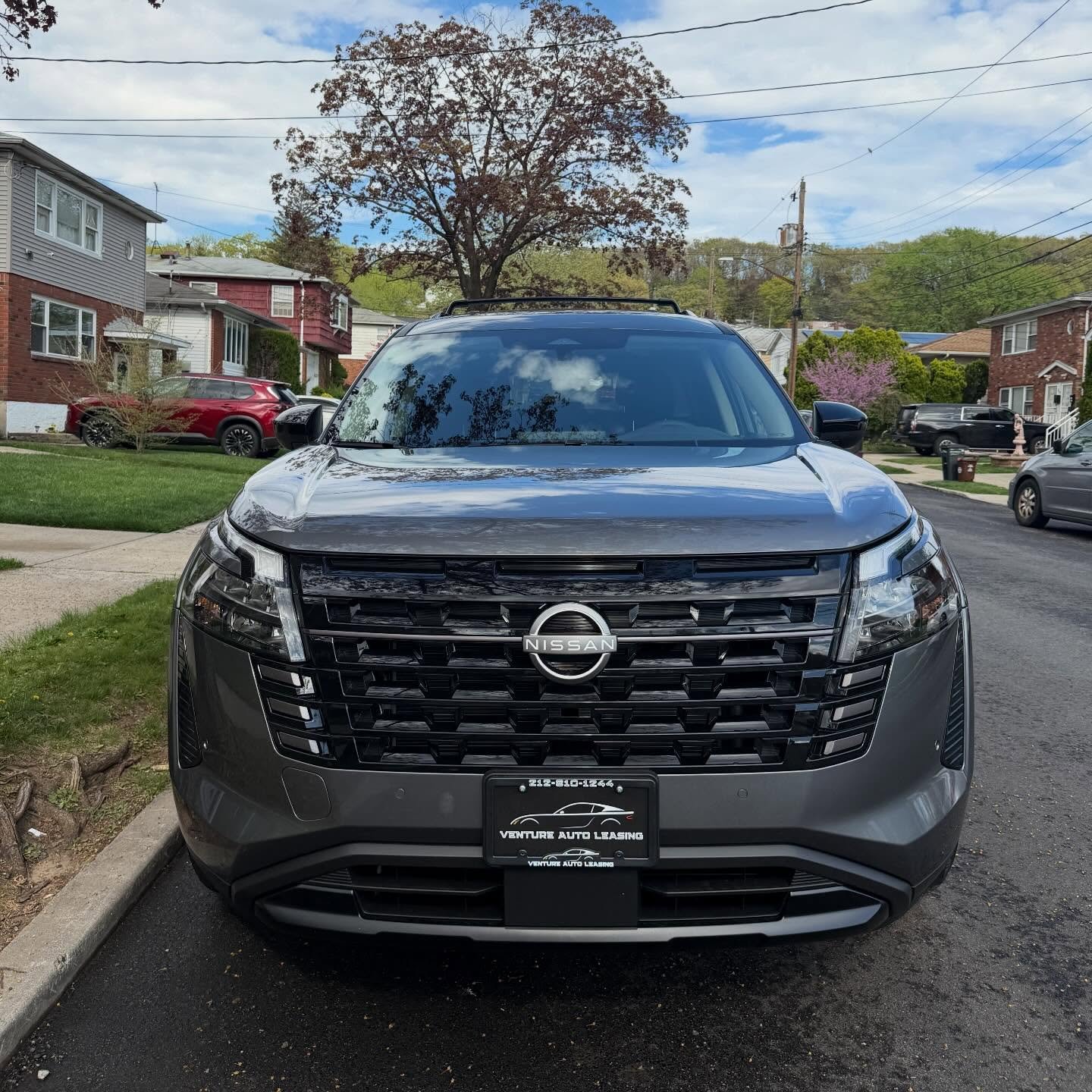 🔥 2026 Nissan Pathfinder SV 🔥

Sleek redesign, aggressive front end, and a fully refreshed interior built for comfort and everyday power.
3 rows ✔️ | AWD ✔️ | Tech-loaded ✔️

Whether it&rsquo;s family, business, or both&hellip; this Pathfinder hand