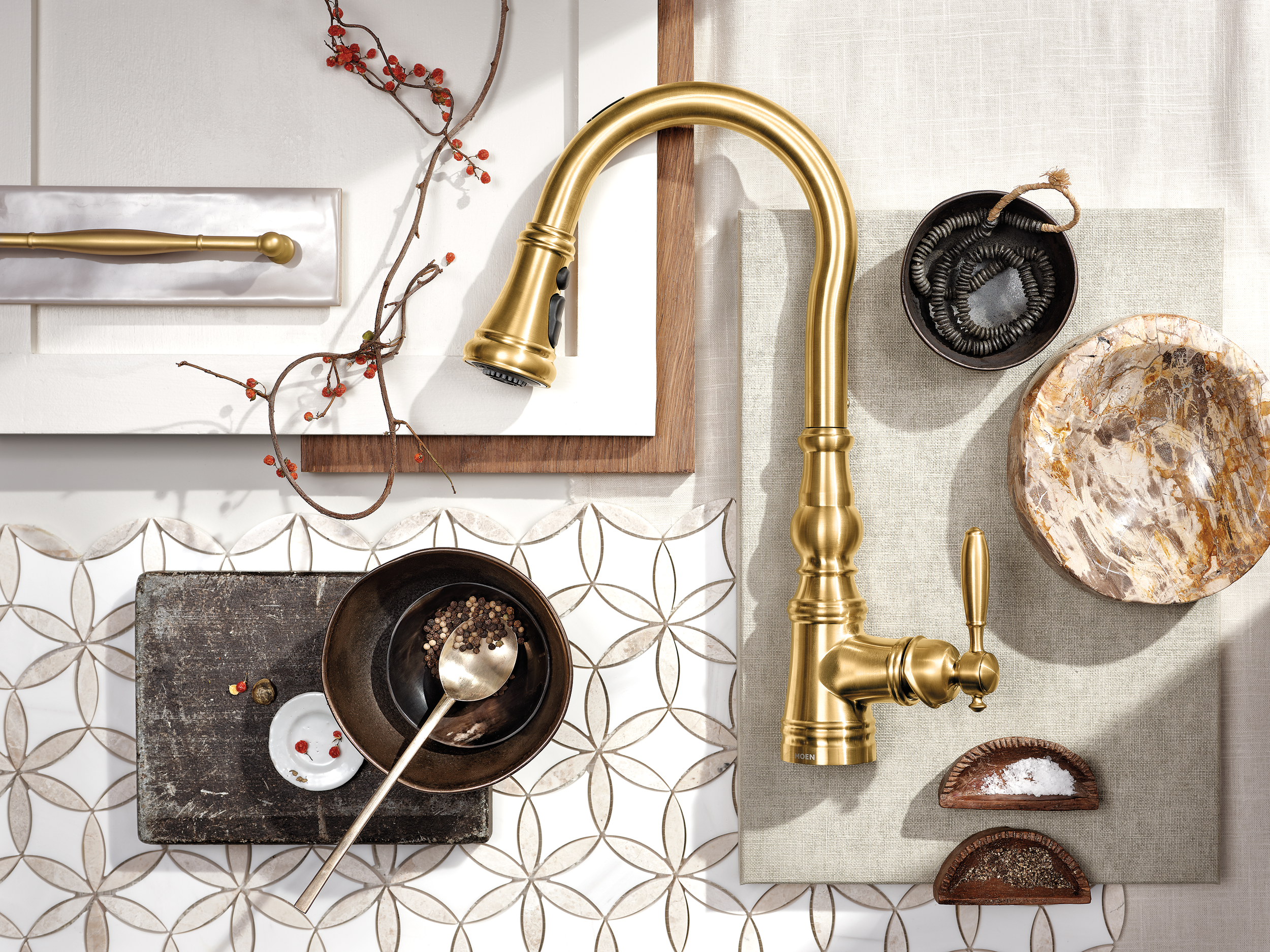 s73004evbg_5904Fireclay_Horz_Flatlay1.png