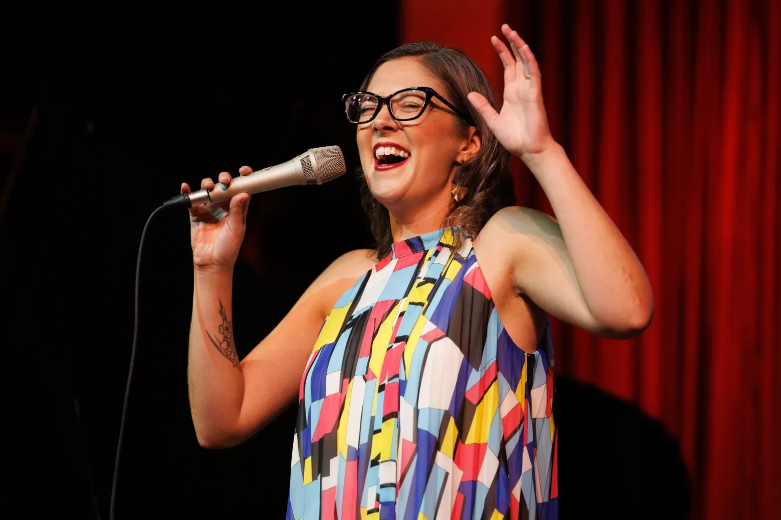 Young singer-songwriter Alyssa Allgood makes the Jazz Showcase Wall of Fame