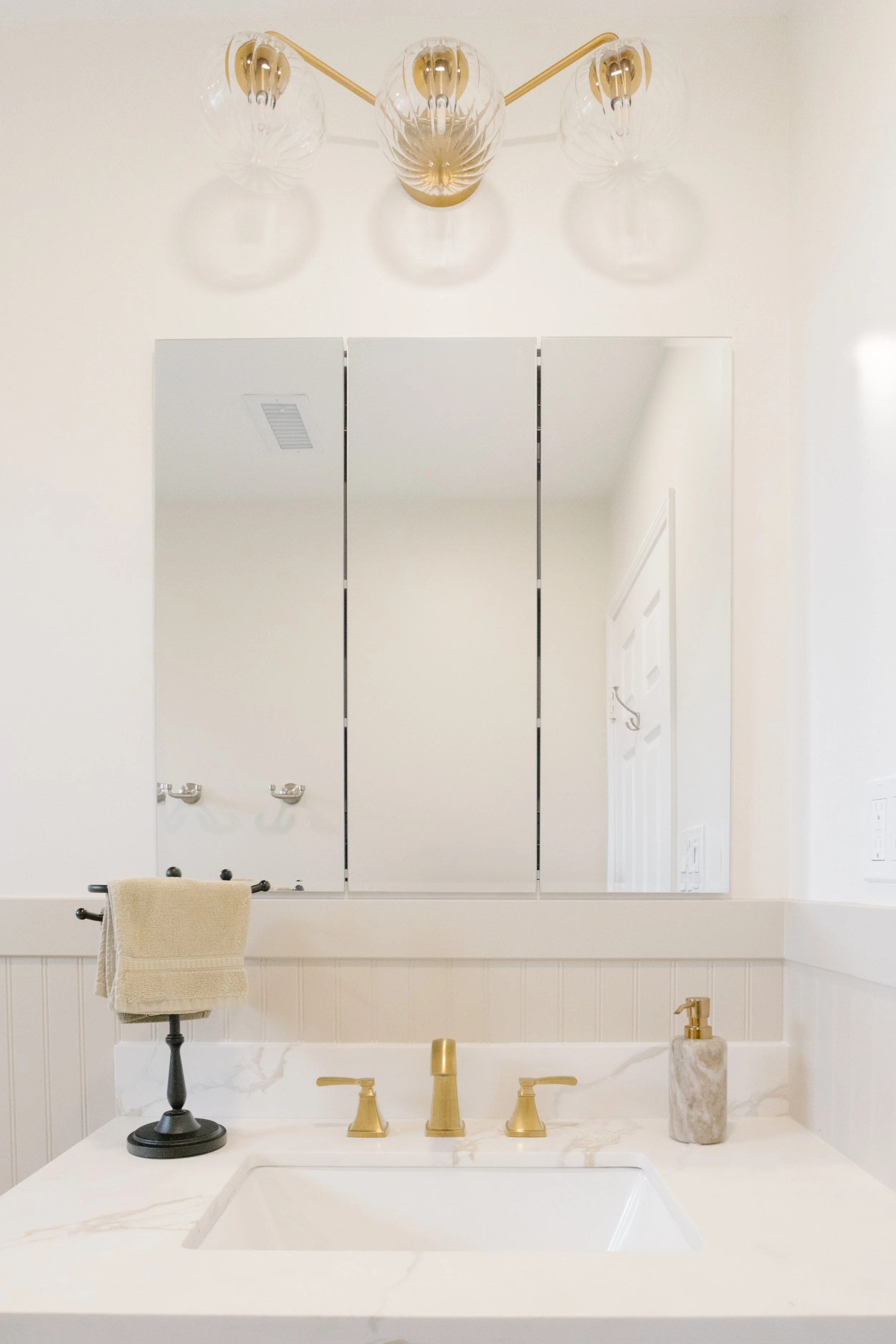 remodel-bathroom-vanity.jpg