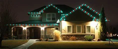 South Bismarck residential Christmas light installation with red and green LED lights – professional holiday lighting service