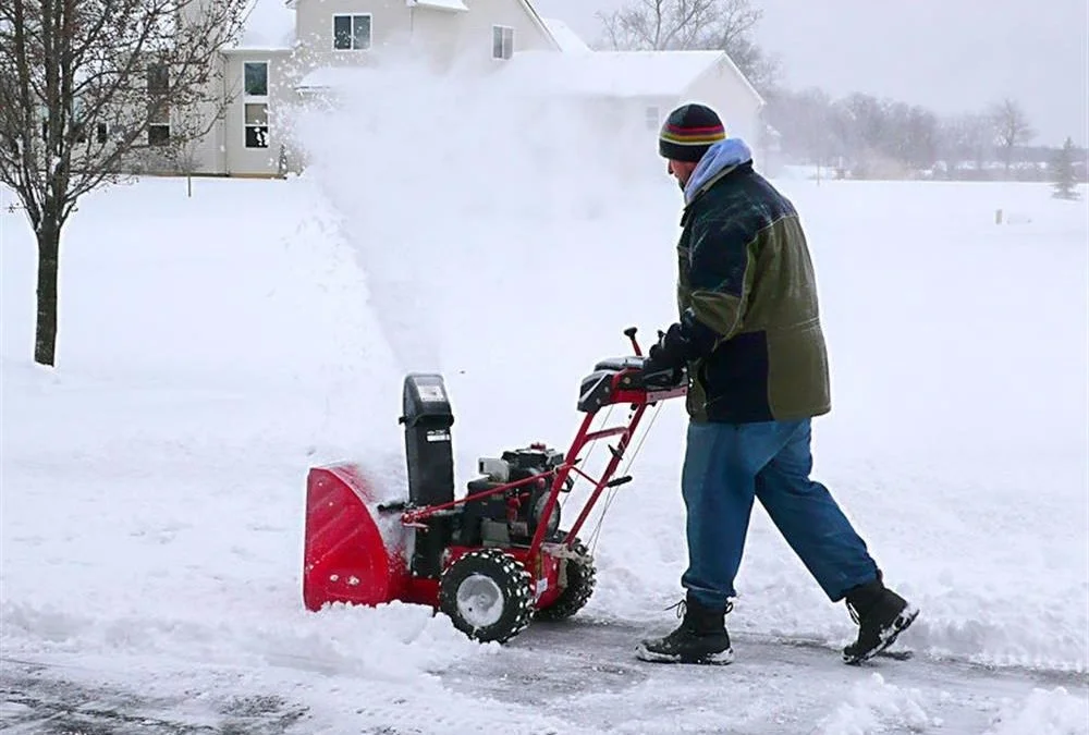 Commercial snow removal service in Bismarck – professional parking lot snow plowing and ice management