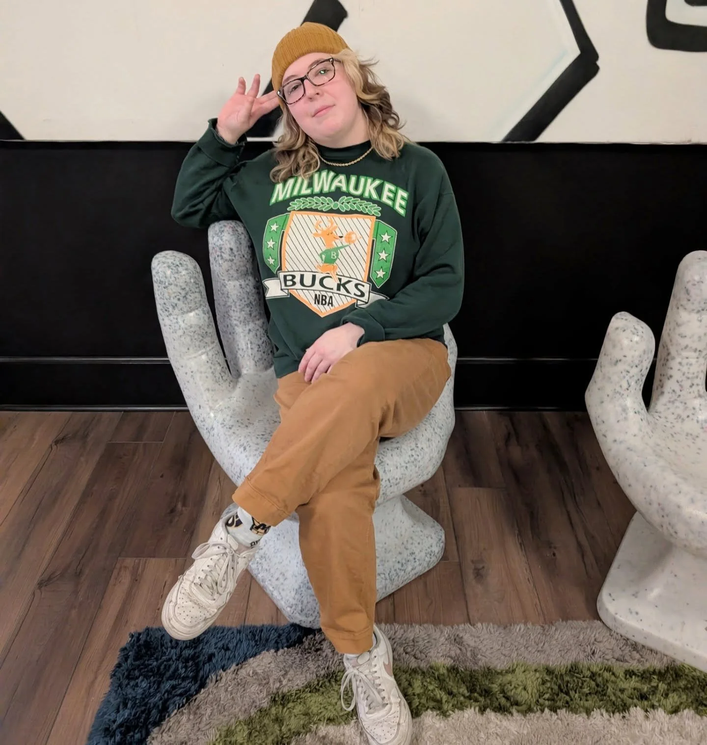 Another full week of fun comedy shows and telling jokes with friends! 🎤🤗

#comedian #photodump