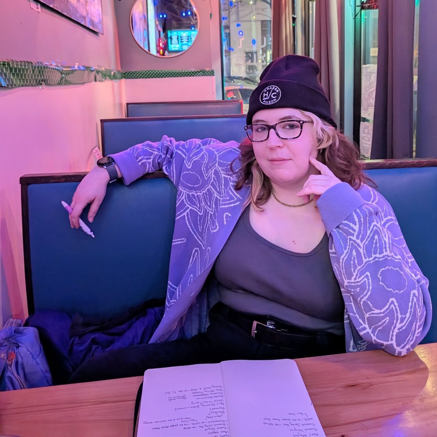 Preparing to enter my headliner era 🌟

Very important that you are all there 💖

This Thursday December 11th @clubcomedyseattle 🎤
Ticket link in bio 🔗

#comedian #standupcomedy #comedyshow