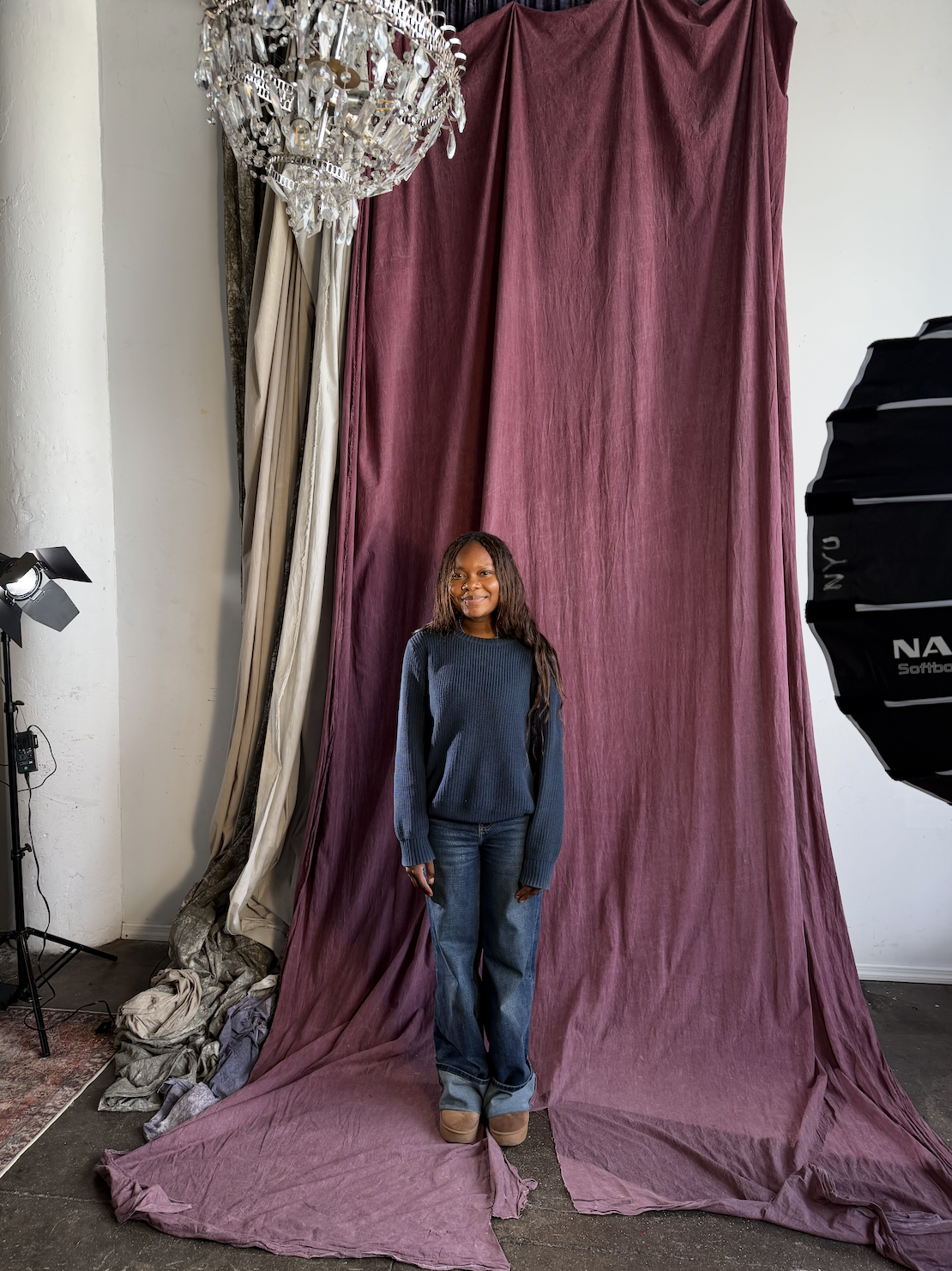 Lighting assisted by Lynn