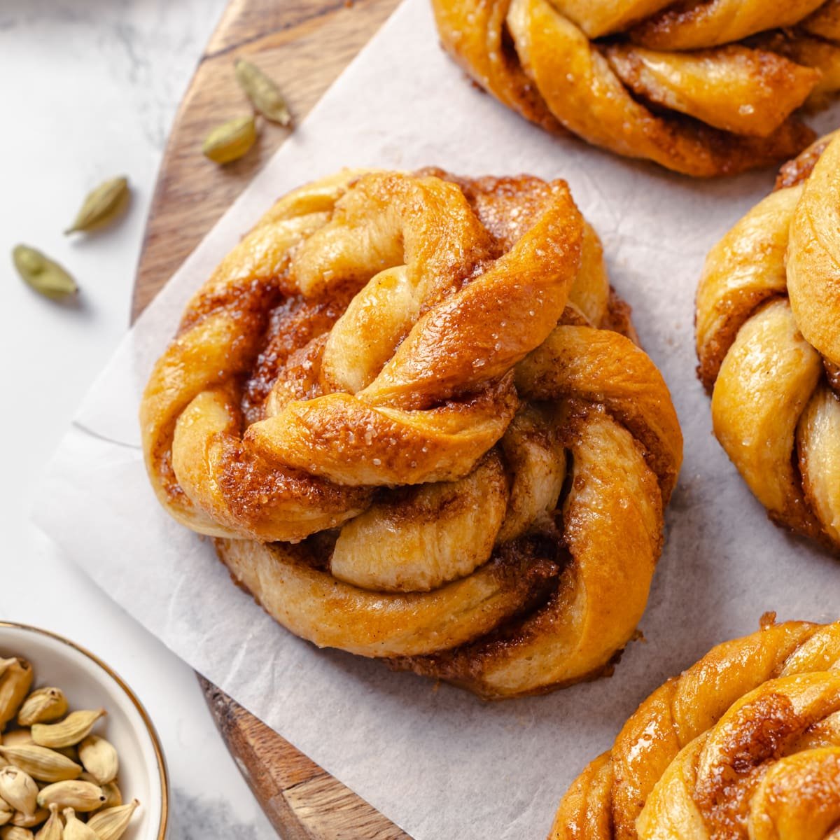 Cardamom buns