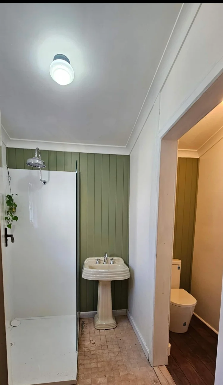Second bathroom in sage and white, Mystic Muse Maker, Gnowangerup