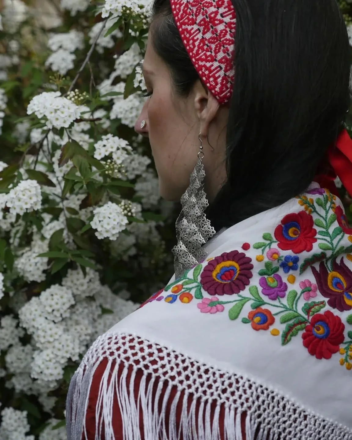 🤎 CULTIVATE 🤎

I found myself feeling incredibly frustrated the other day. 
I wanted to craft incense and tend to &quot;my things&quot;.
But, instead, my Dad put me to work outside!
::
I was thinking of my ancestors... 
It was in that moment where 