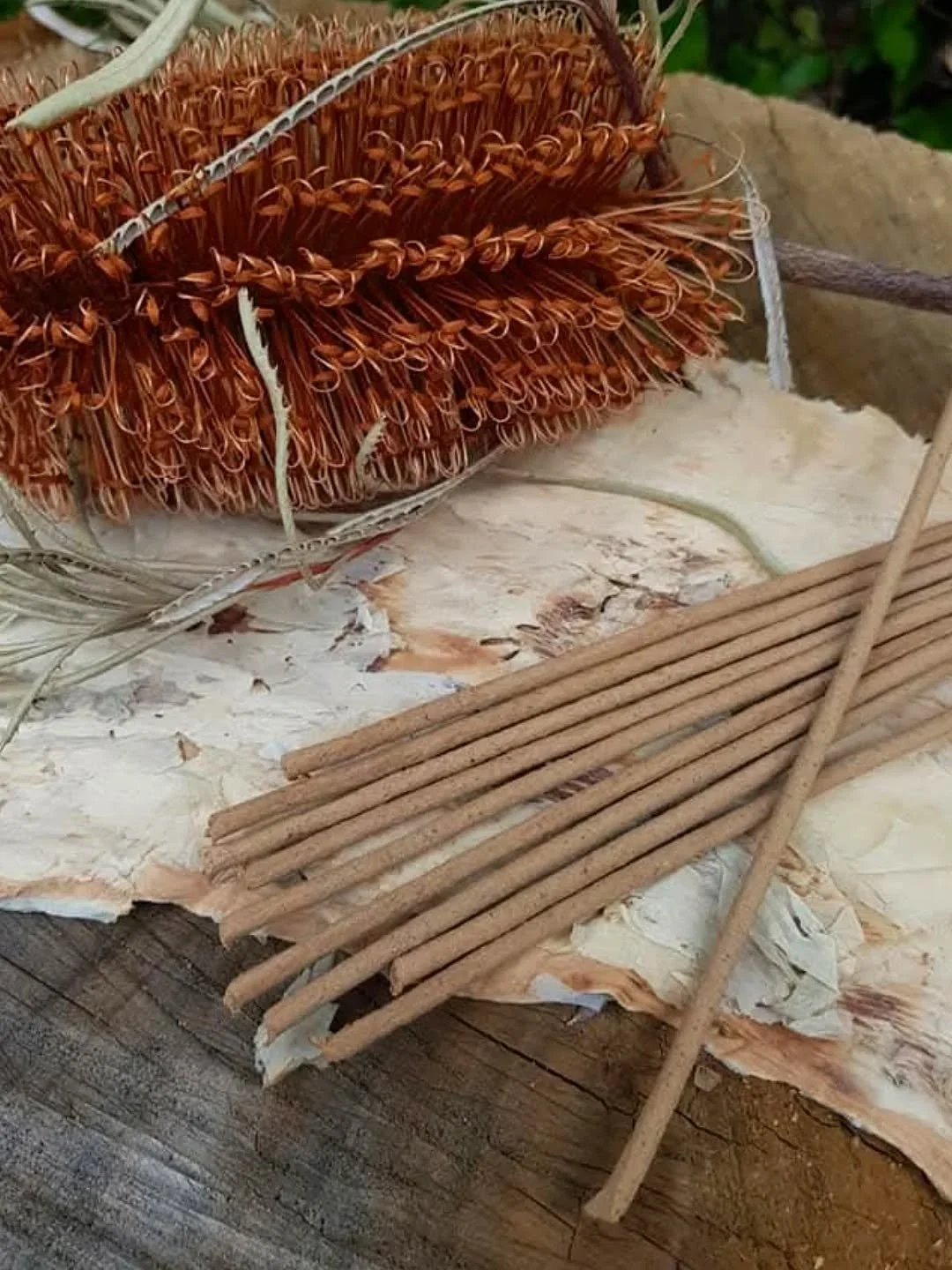 🦅 
Smoke medicine is exactly that. 
A balm for the heart. 
A healer of the Spirit. 
A medicine rising to the heavens to become the conduit of expression.
🪽
Crafting pure plant incense calls me back to my bones and the beat of Mother Earth. 
It's no