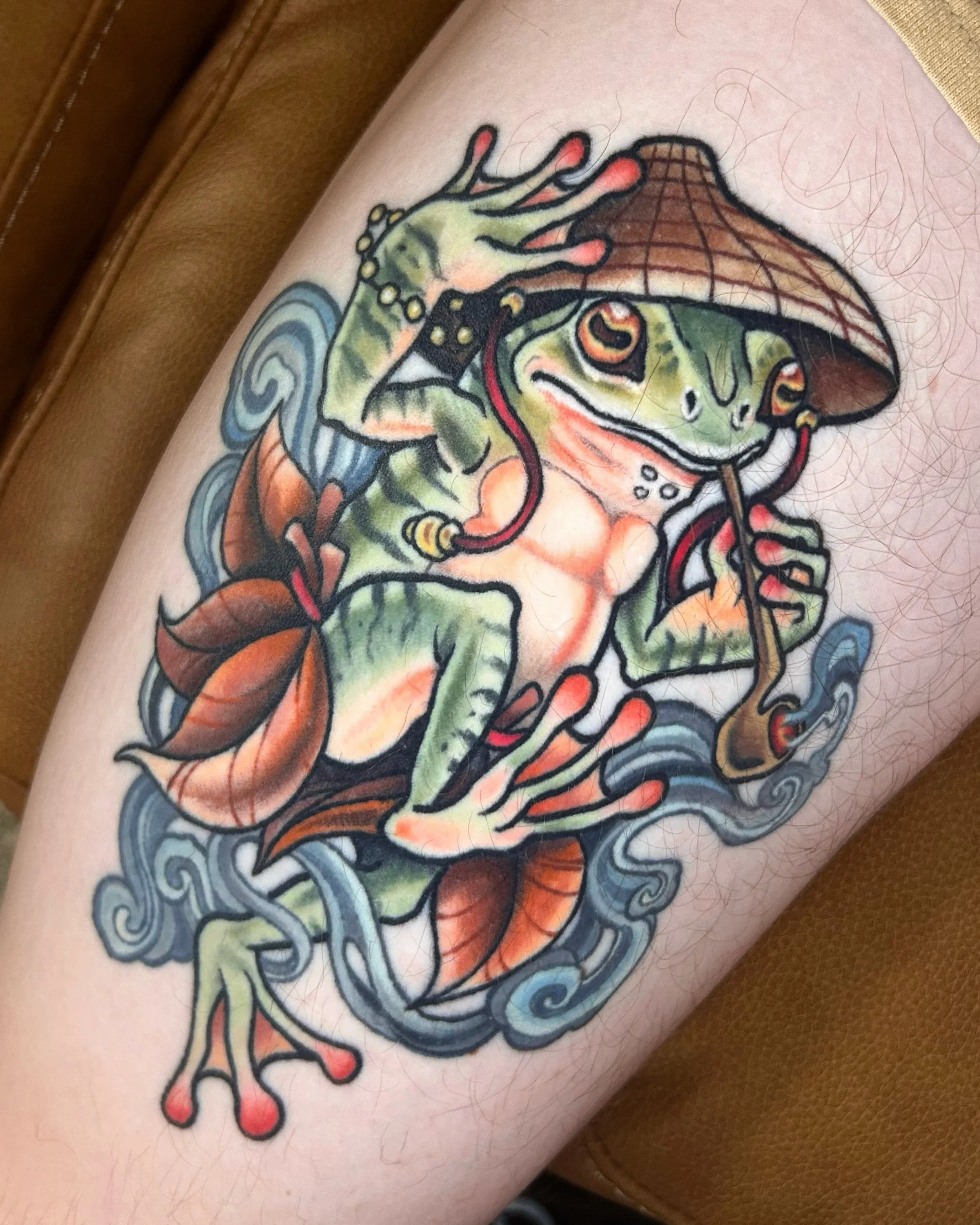 2 Years Healed 🍂

Smoking Frog for @declanbodensmith ! Thank you for all the trust with having me work on your first tattoo with you! Thank you @sevvenoire for the poloroid memory from the day and being the emotional support!

Always stoked to see h