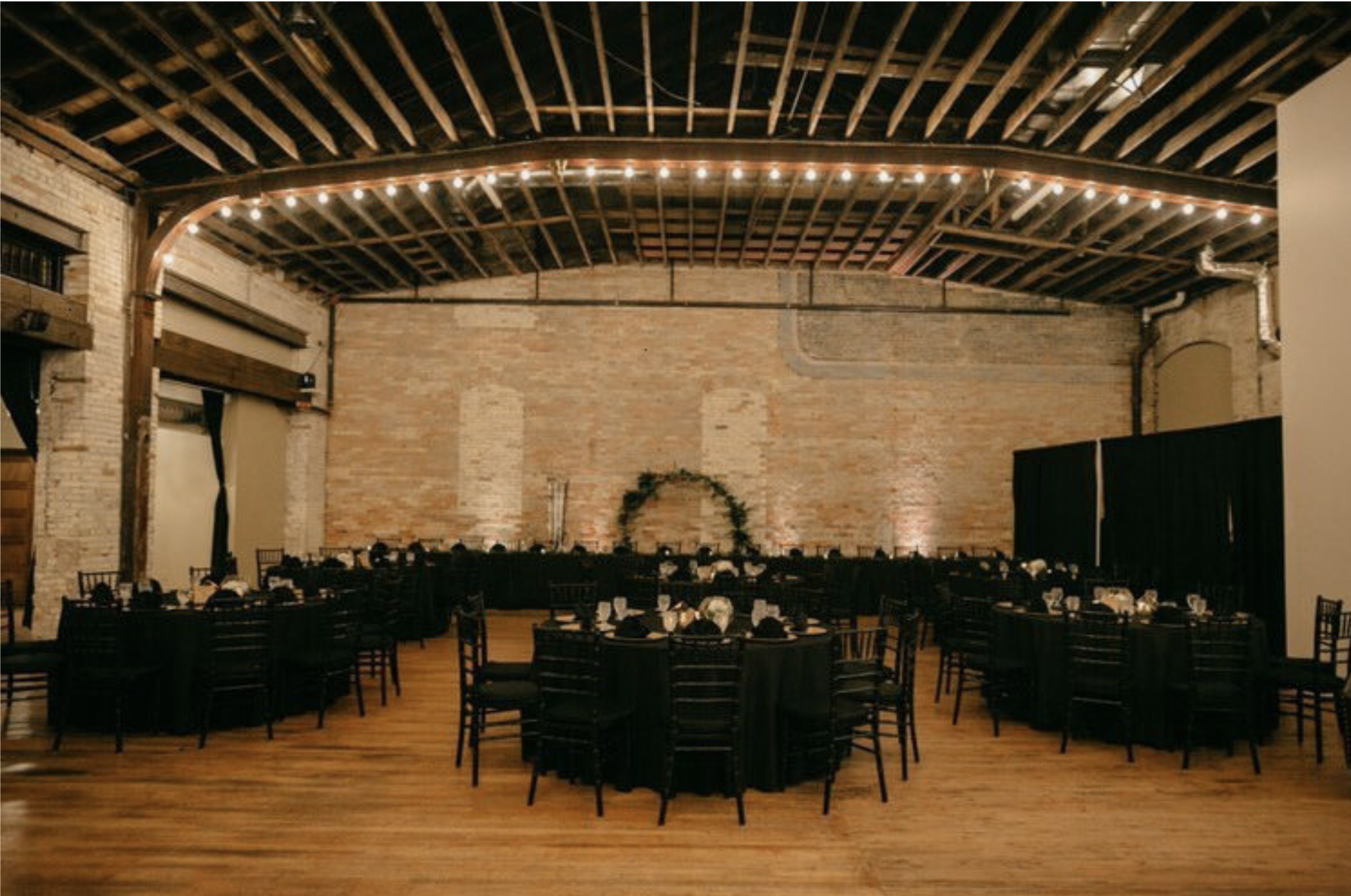 Best Vintage Grand Rapids Venue - The Harris Building - The Pretty Committee