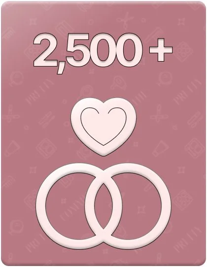 Graphic showing the number 2,500+ with two wedding rings and a heart icon, indicating over 2,500 likes or engagements.