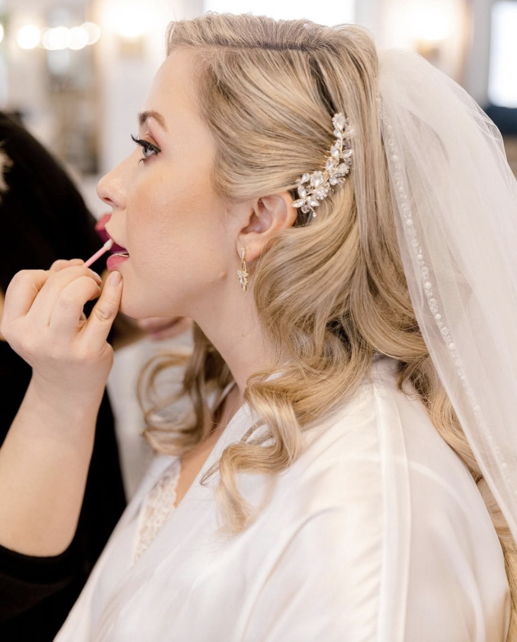 luxury bridal makeup + bride final touches + Berwyn IL