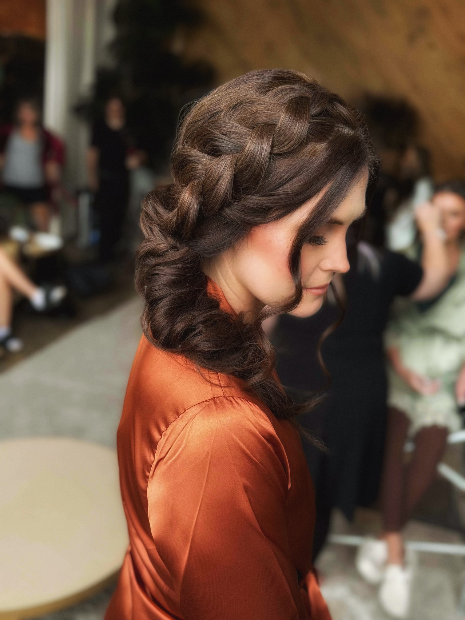 braided bridal hair + getting ready in bridal suite + Bridgeport IL