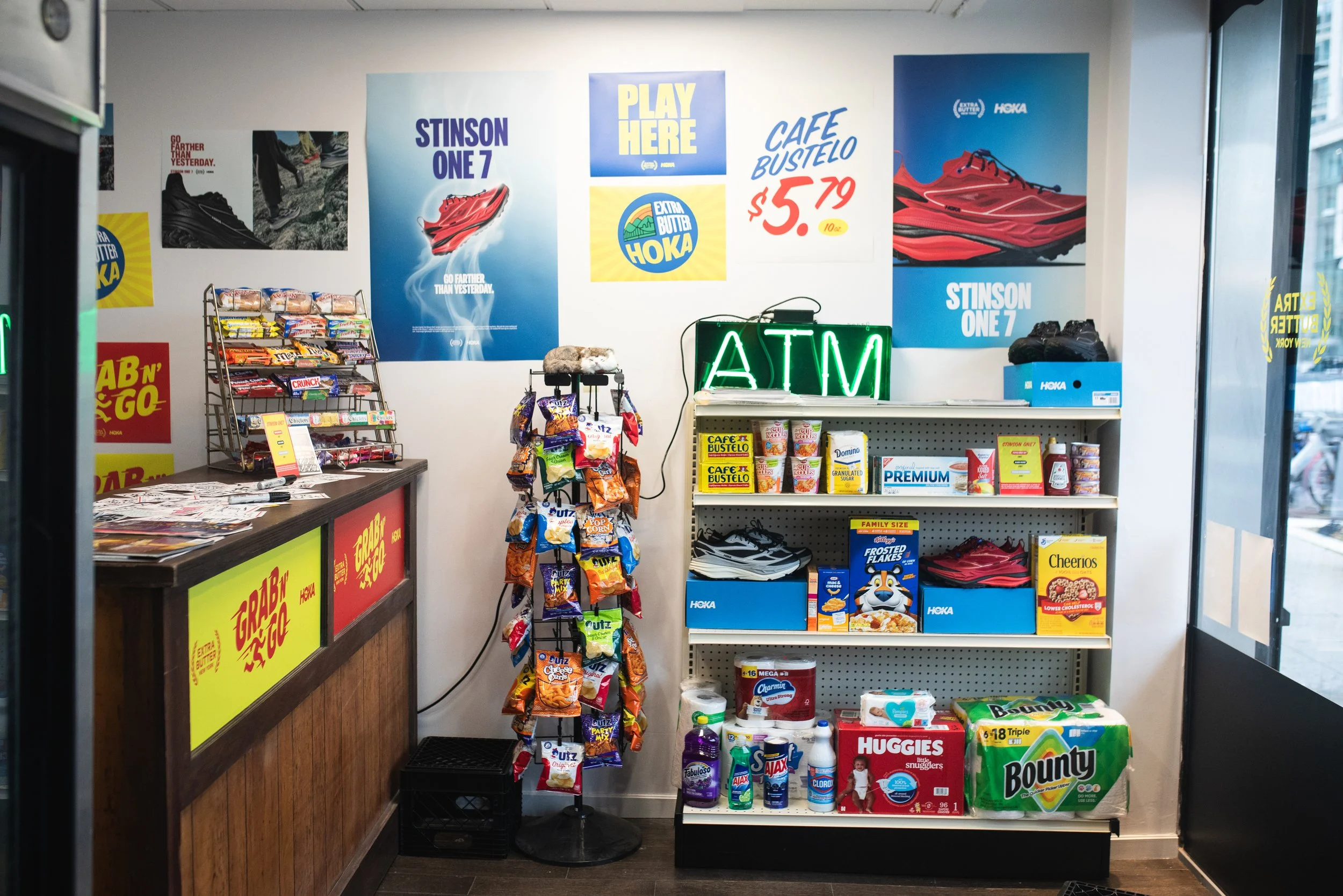 EXTRA BUTTER • HOKA GO-DEGA POP UP