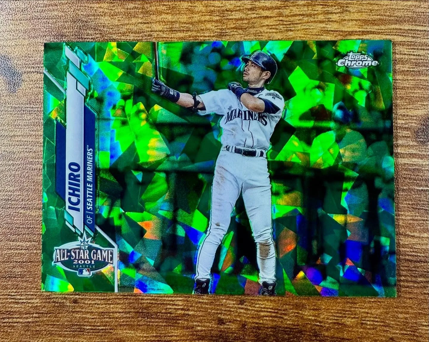 Swipe to see how I saved another card from a slab prison!! The look of this 2020 Topps sapphire green /45 is so stunning without the slab to interfere with its brilliance. Anybody else cracked a card recently to enjoy how it looks? #saphire #topps #2