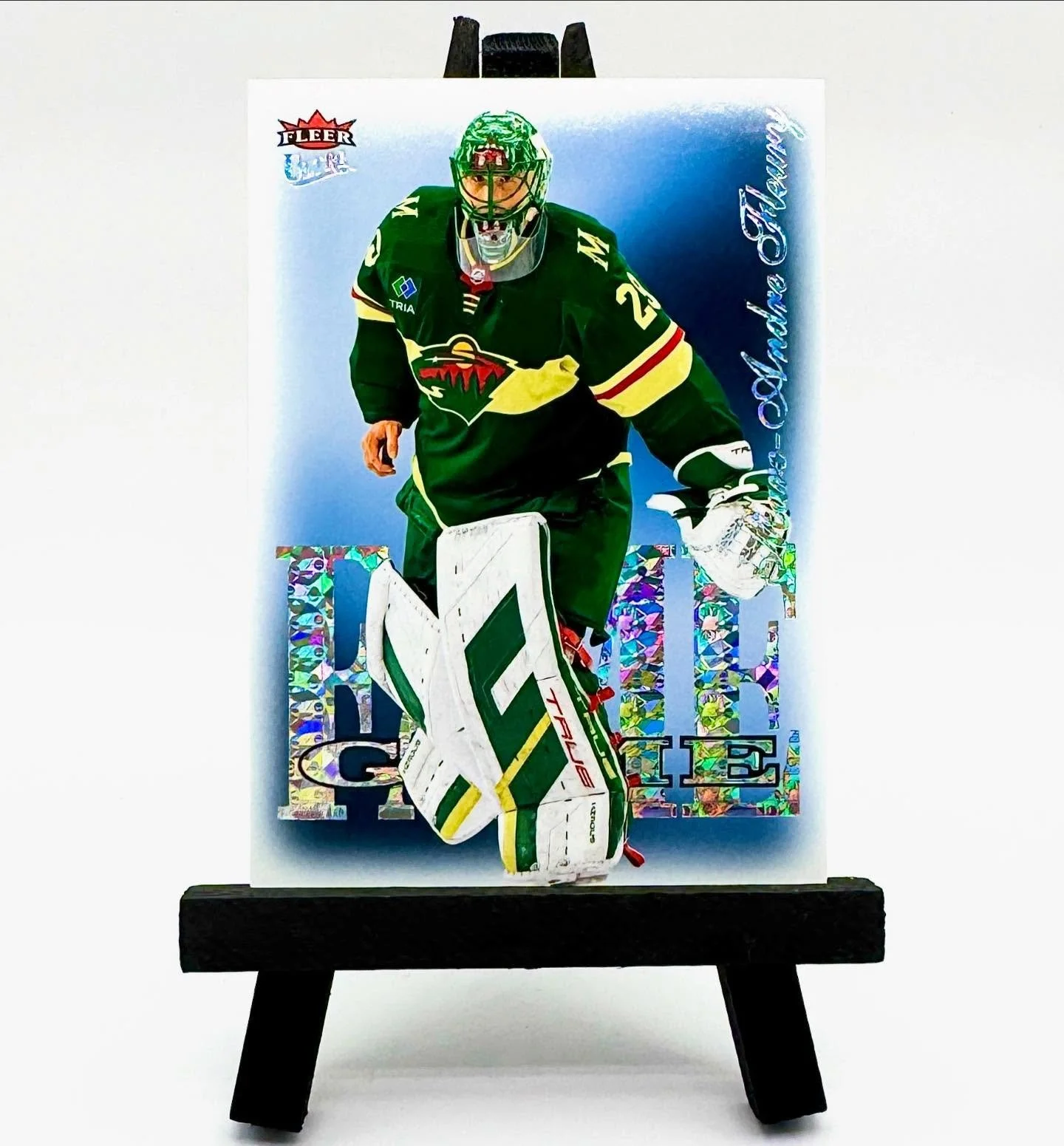 2024-25 Fleer Ultra Marc-Andre Fleury Fame Game SP ✨ 🏆 

Big shout out to @billycelio for bringing this insert back after its inception in 1997 Ultra Baseball. Love the look of the sparkling foil 🤩. 

Obviously Flower fits perfectly into the themin