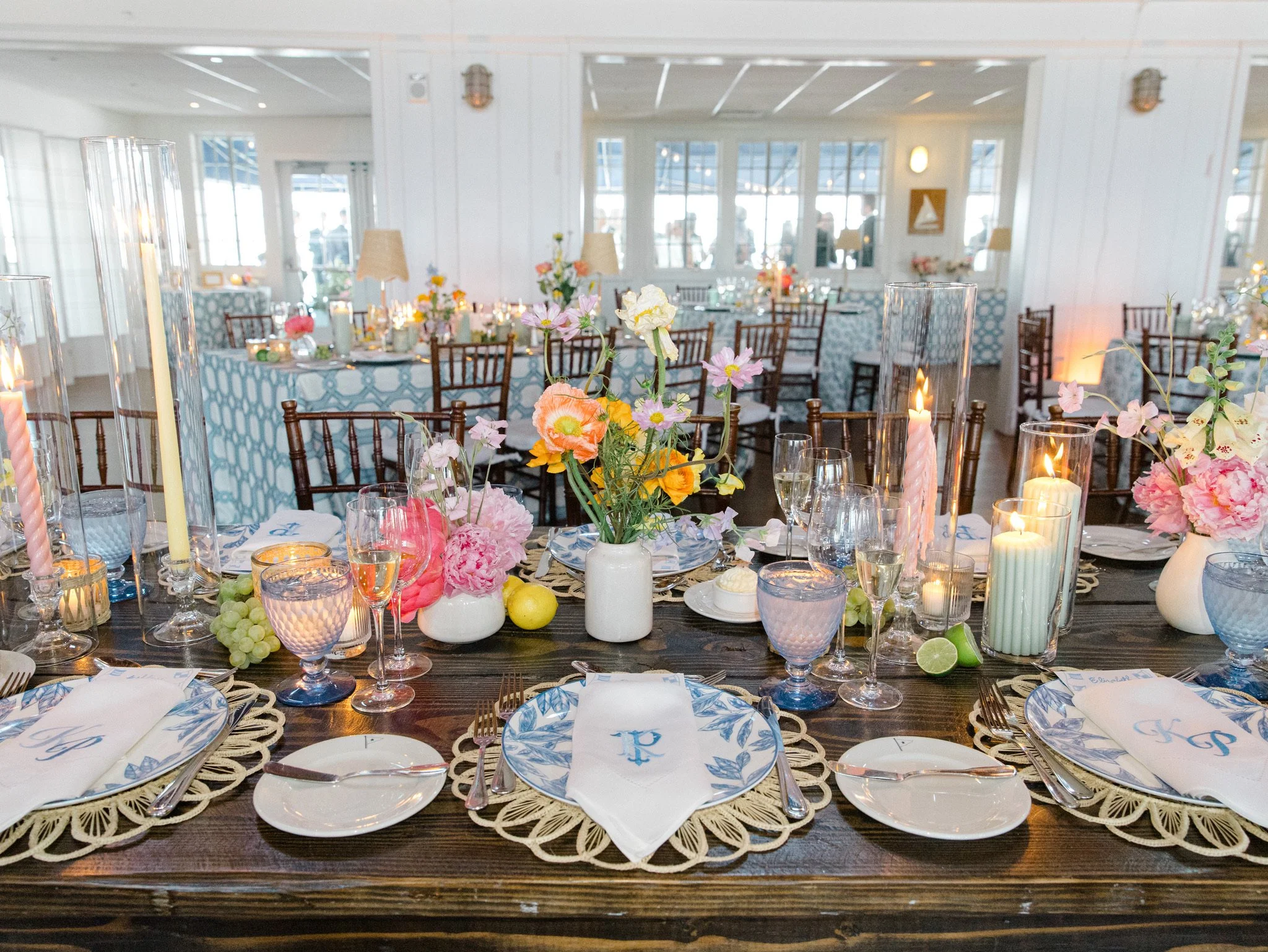 bayhead-yacht-club-wedding-luxury-tableware-glassware-charger-flatware_7.jpeg