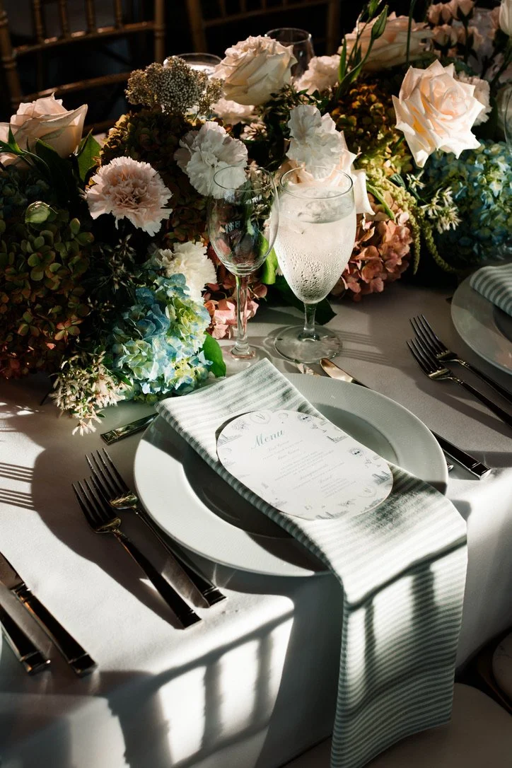 bonnet-island-estate-luxury-wedding-tableware-glassware-charger-flatware_linens_dinnerware_9.jpeg