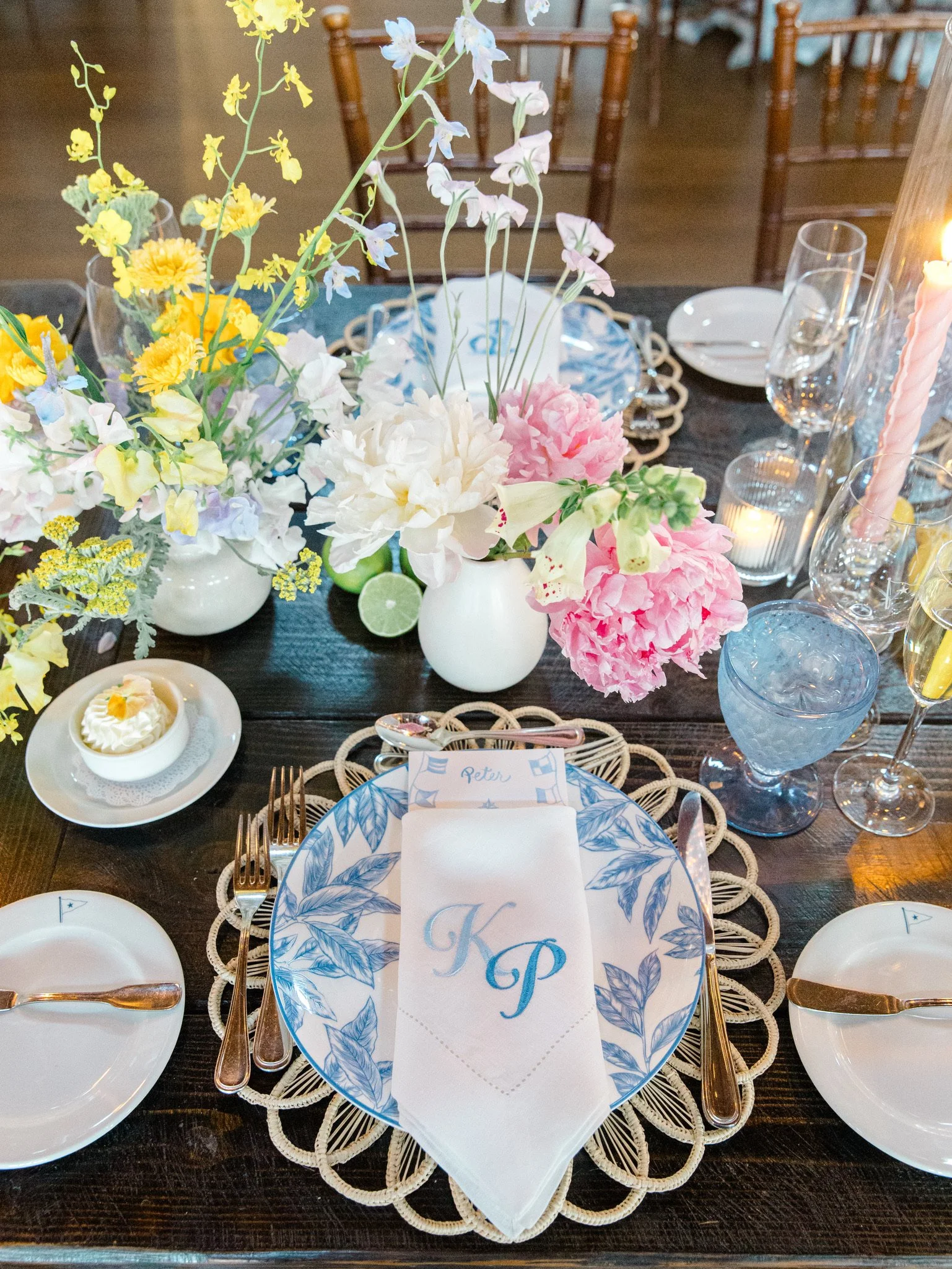 bayhead-yacht-club-wedding-luxury-tableware-glassware-charger-flatware_3.jpg