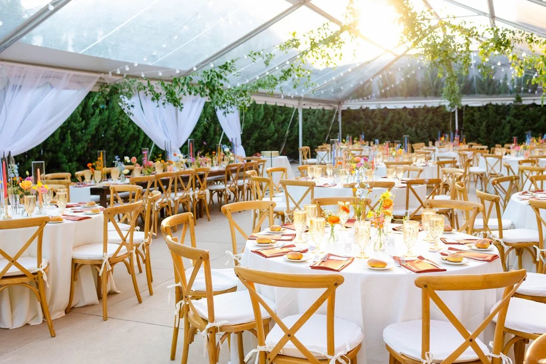 the-asbury-hotel-wedding-luxury-tableware-glassware-charger-flatware_linens_colorful_wedding_1.jpeg