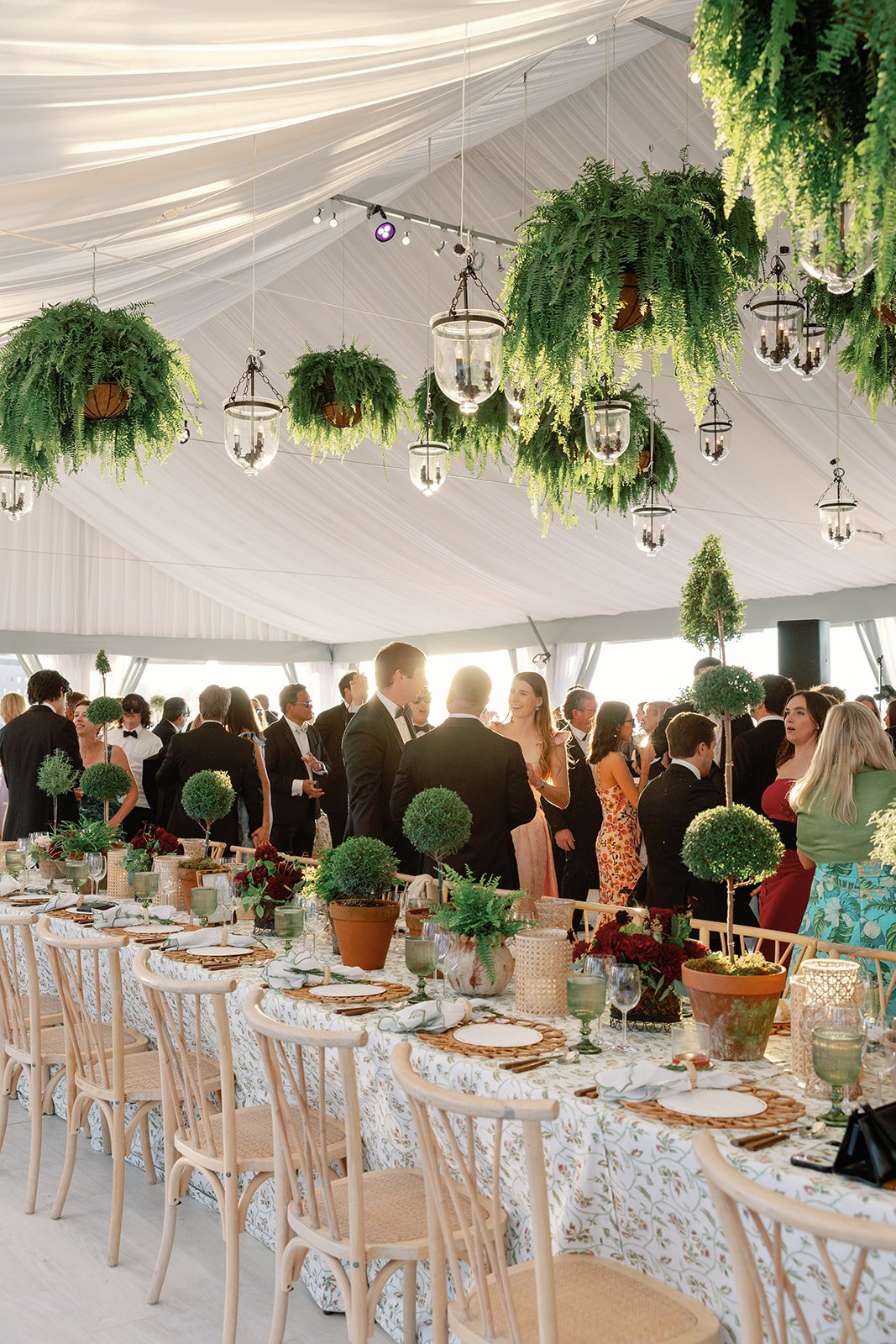 tented-wedding-luxury-tableware-glassware-charger-flatware-linenscoastal-wedding-1417.jpg