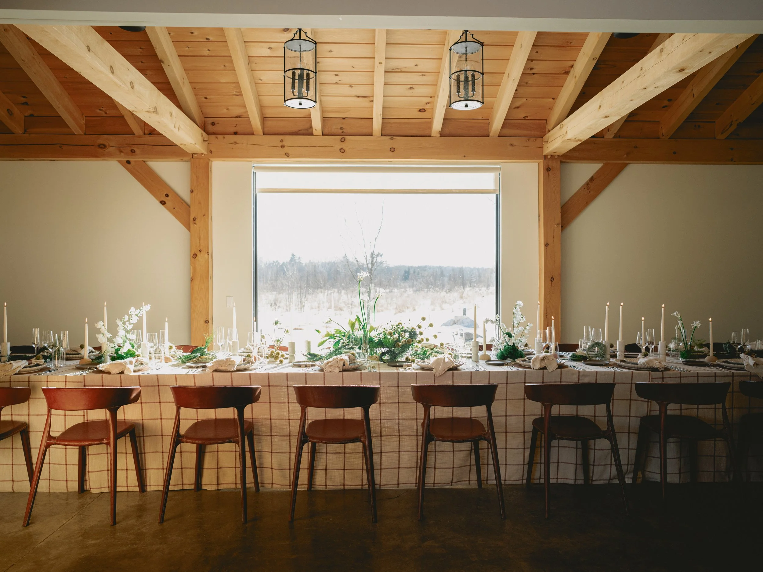 auberge-upstate-luxury-wedding-tableware-glassware-charger-flatware-linens-dinnerware_16.jpg