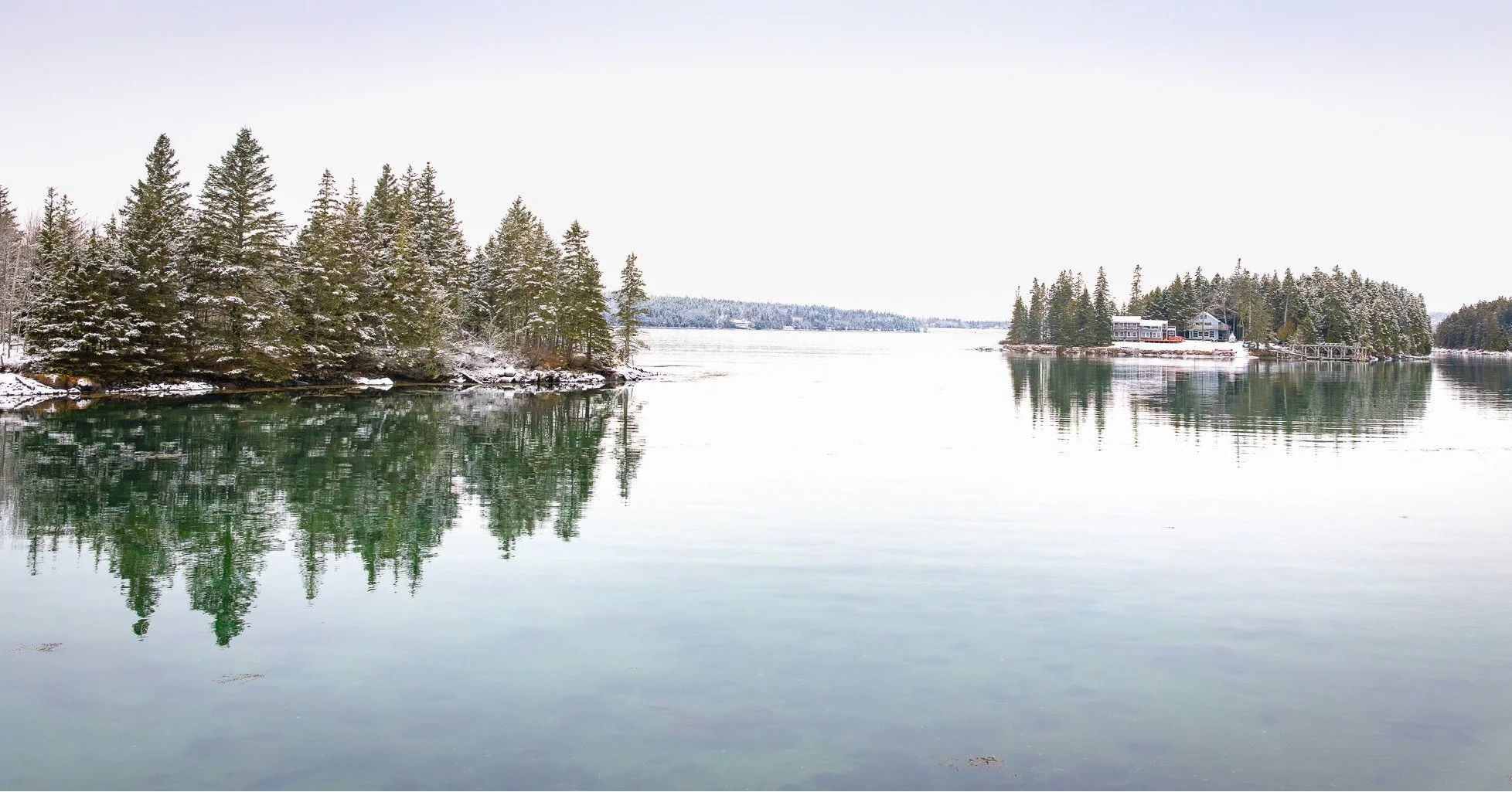 GATEWAY TO THE BOLD COAST 
Schoodic Peninsula | Acadia National Park

During last weekends Acadia Winter Landscapes Photo Workshop, thanks to Rachel's @rae112266  keen eye for landscapes, we stopped at the bridge crossing onto the Schoodic Peninsula 