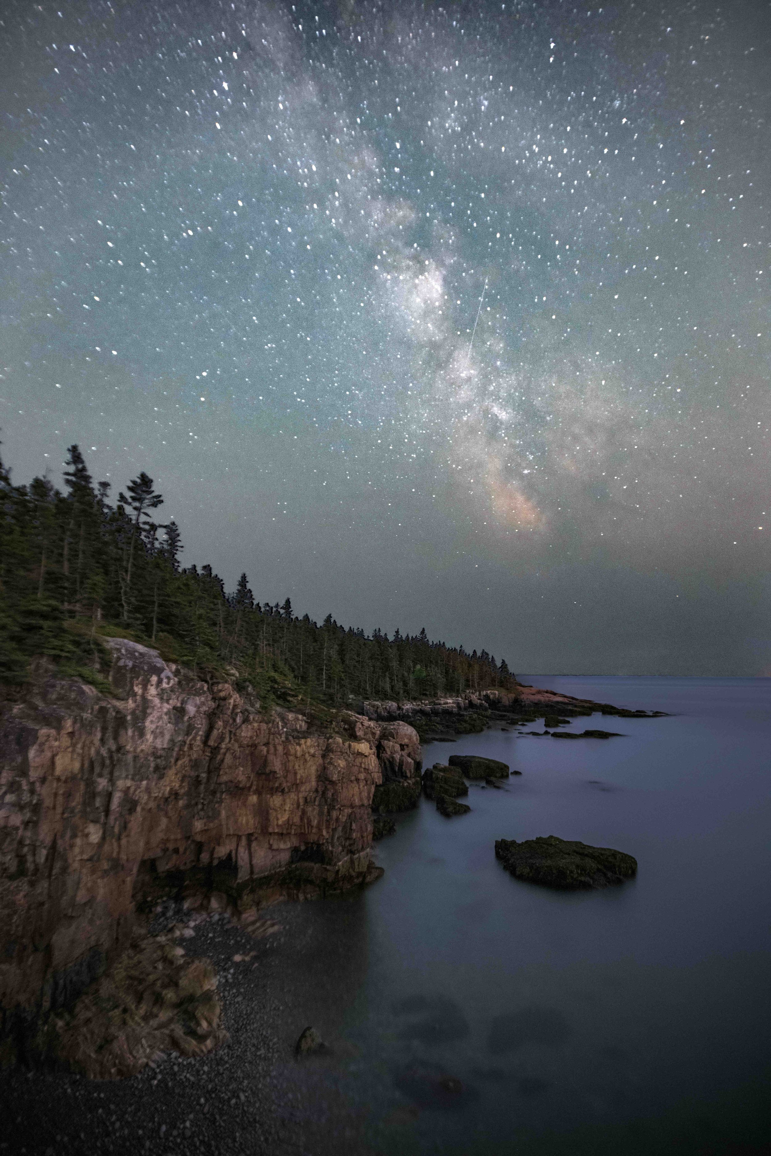 Milky_Way_Over_Acadias_Rugged_Coast.jpg