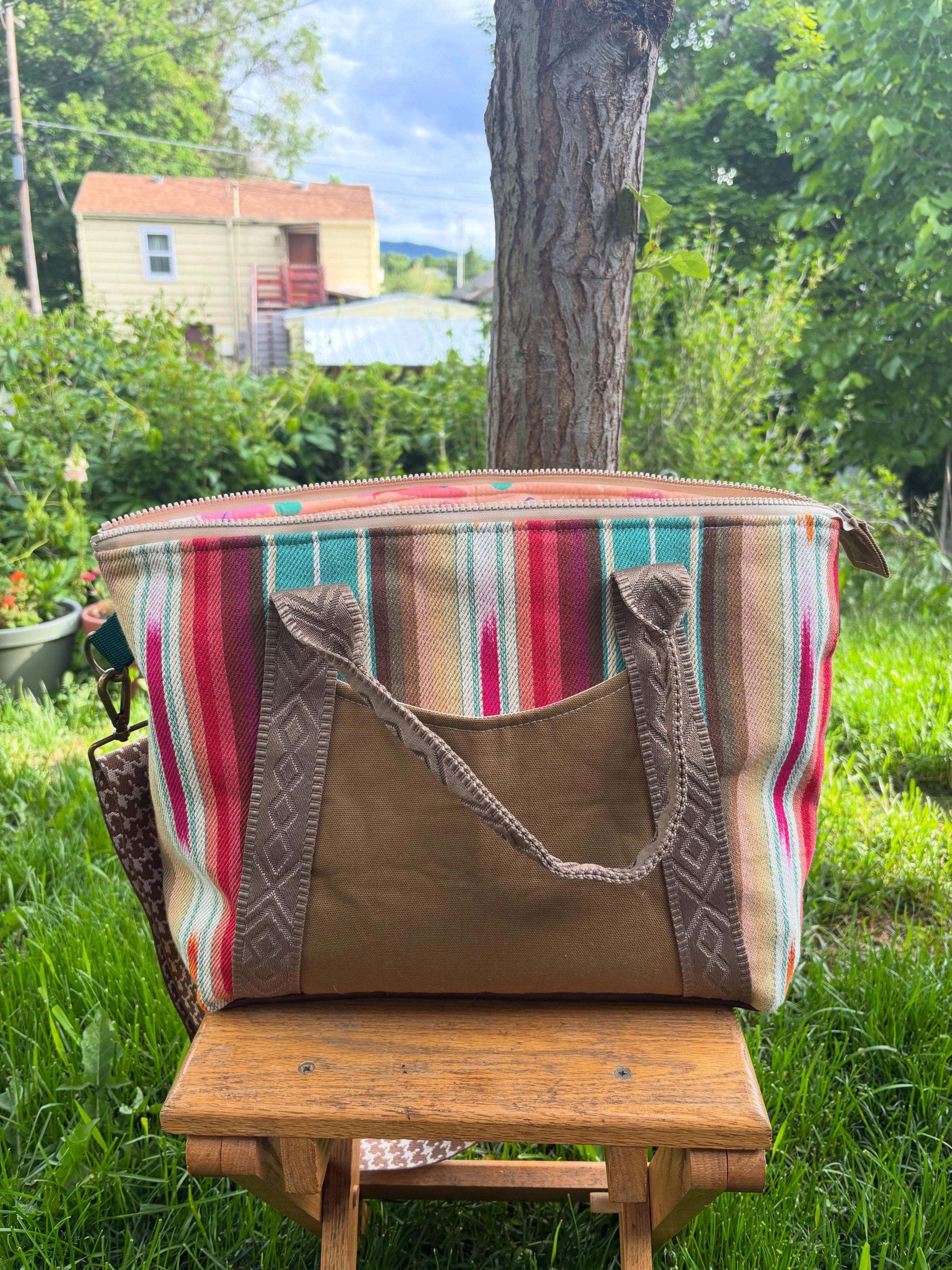🌧️ A rainy weekend well spent. While the clouds rolled in outside, I was tucked away creating some new pieces&mdash;a medium tote, medium and large zipper pouches, and a new pair of beaded earrings inspired by the colors of a sunset settling over a 