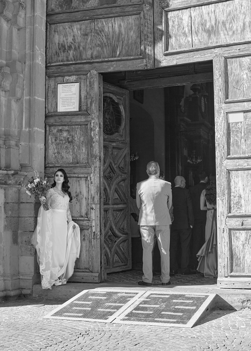 wedding-bride-father-church-mexico-hugh-mcbride.jpg