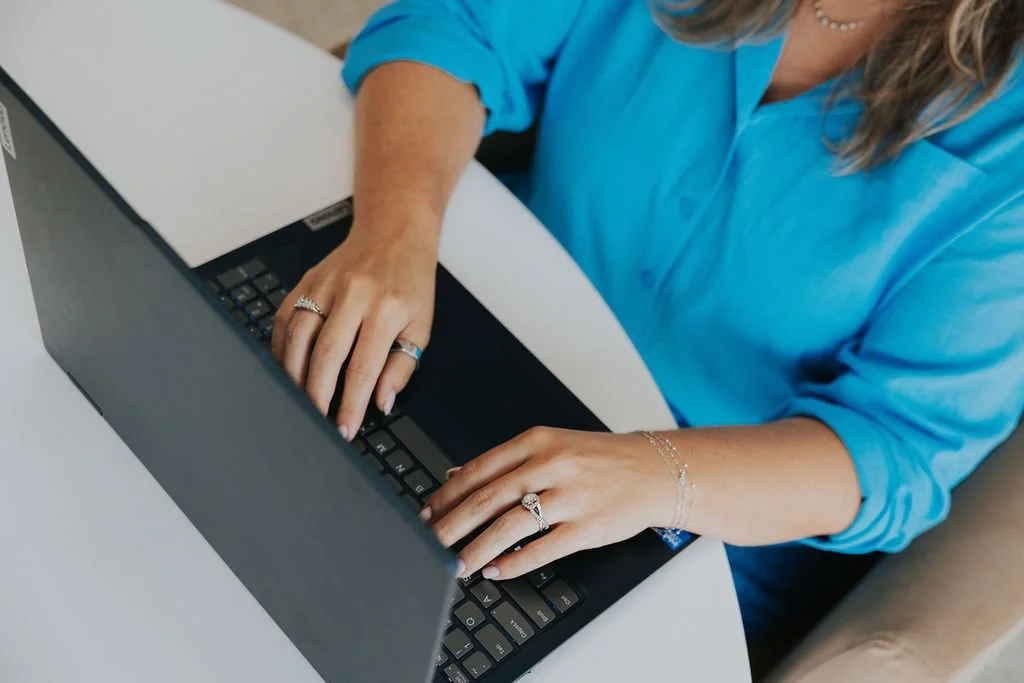 How to Use ChatGPT Projects for Your Business (So It Actually Knows What You’re Doing)