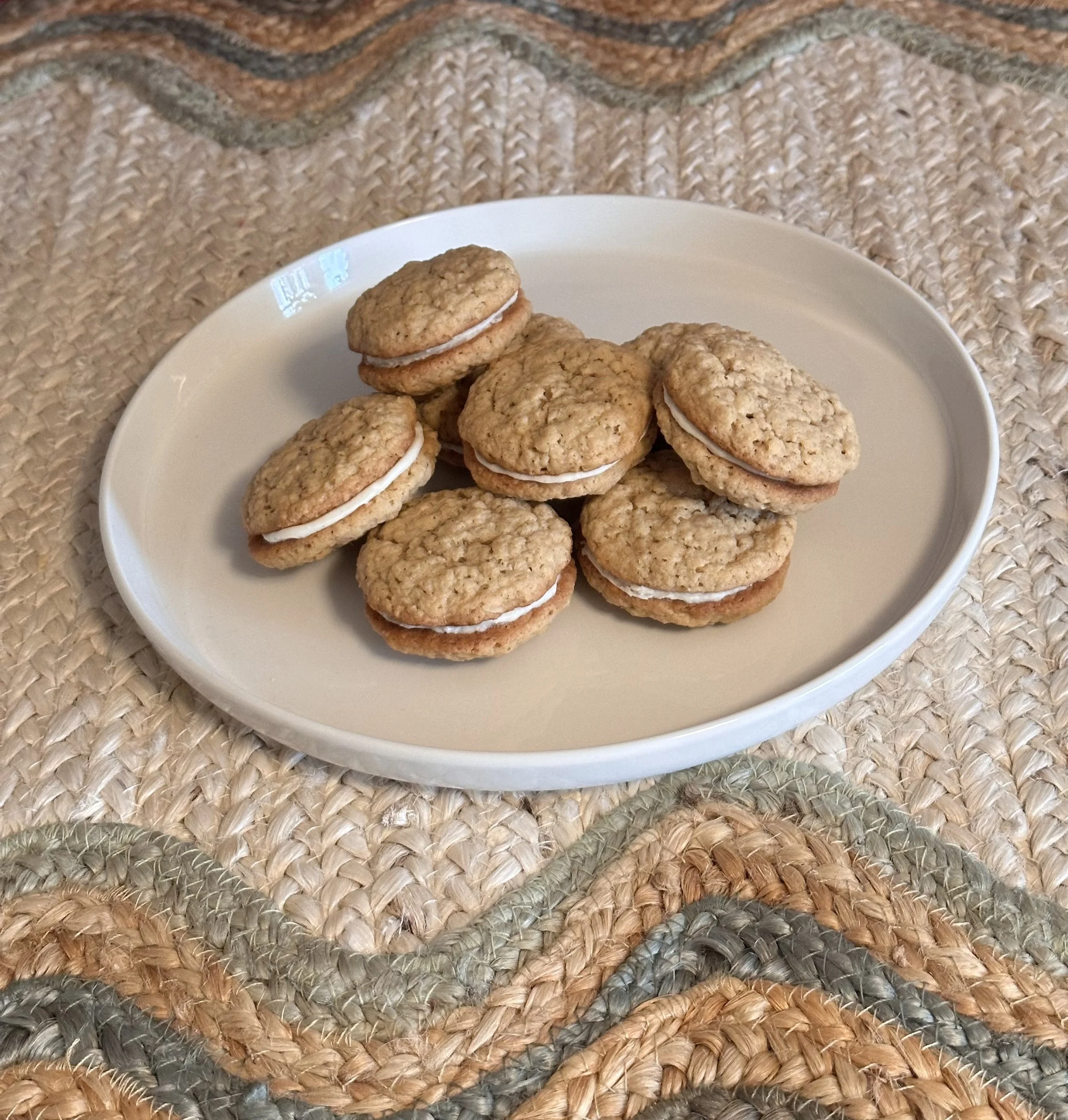 Mini sourdough oatmeal cream pie cookies