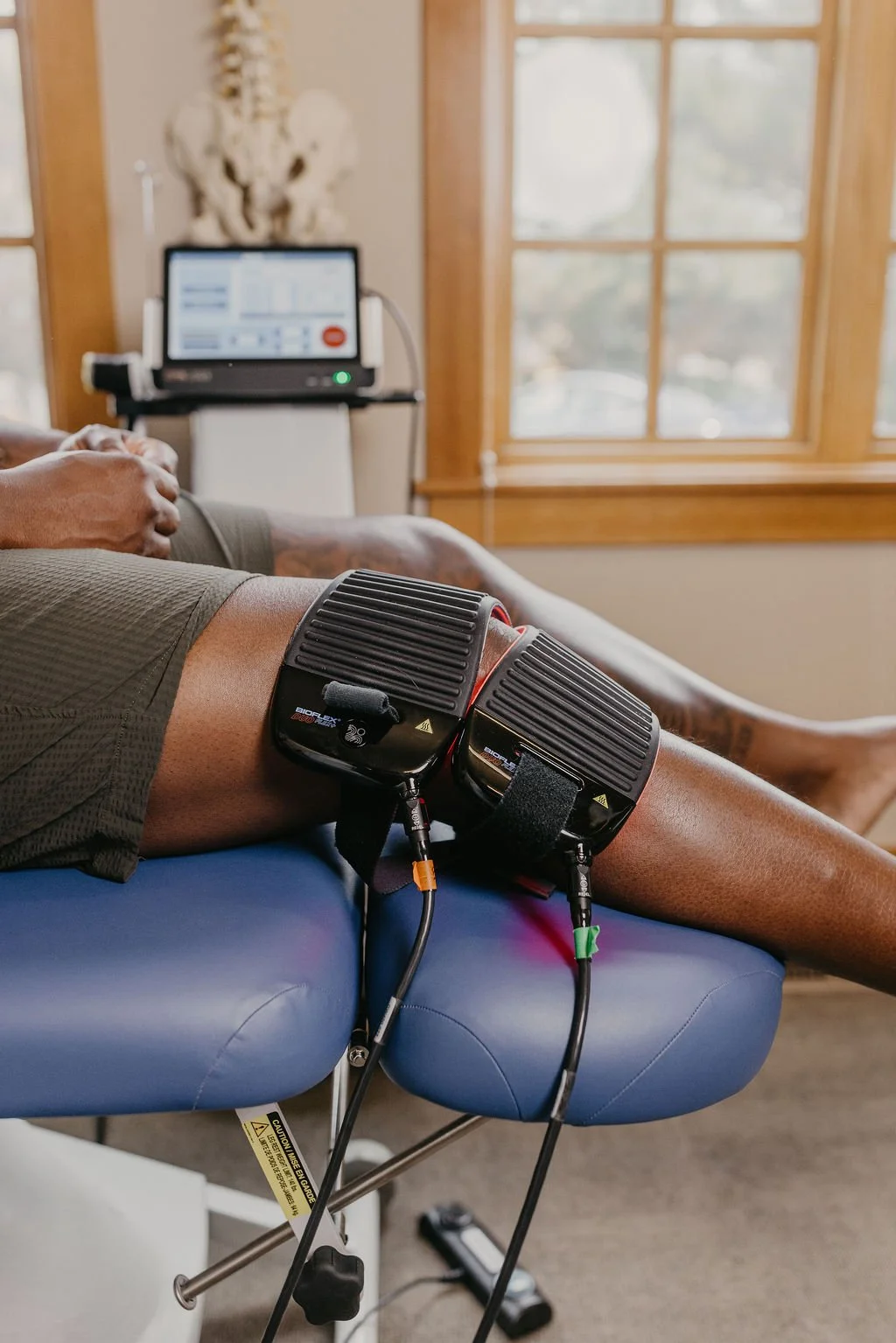 BIOFLEX® Laser Therapy: Cold Laser Therapy for Pain — True Spine Bend