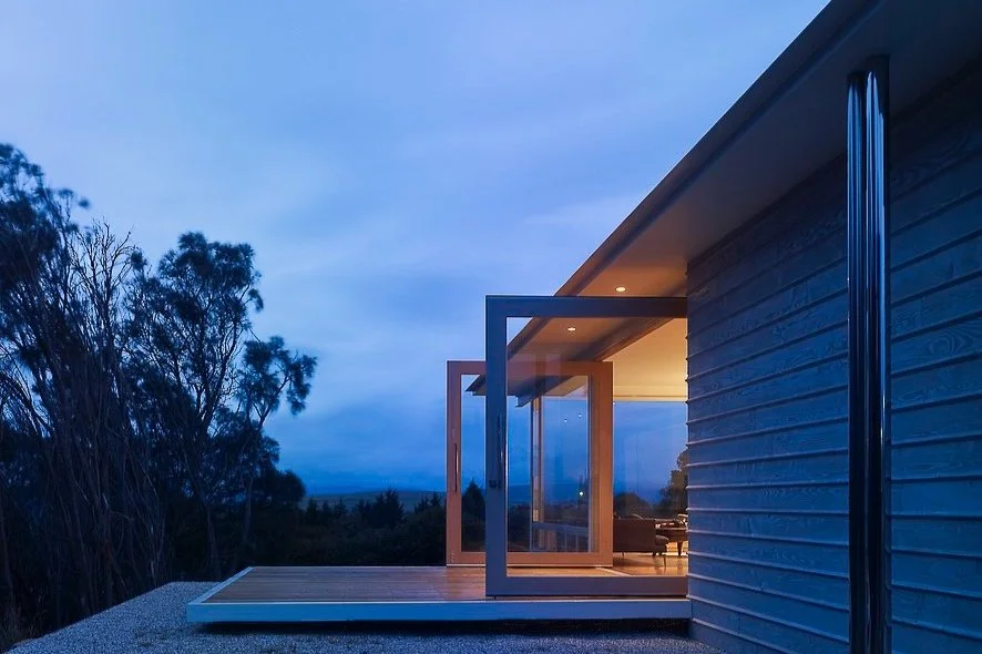 Killora Bay House, award-winning house designed by Tanner Architects ...