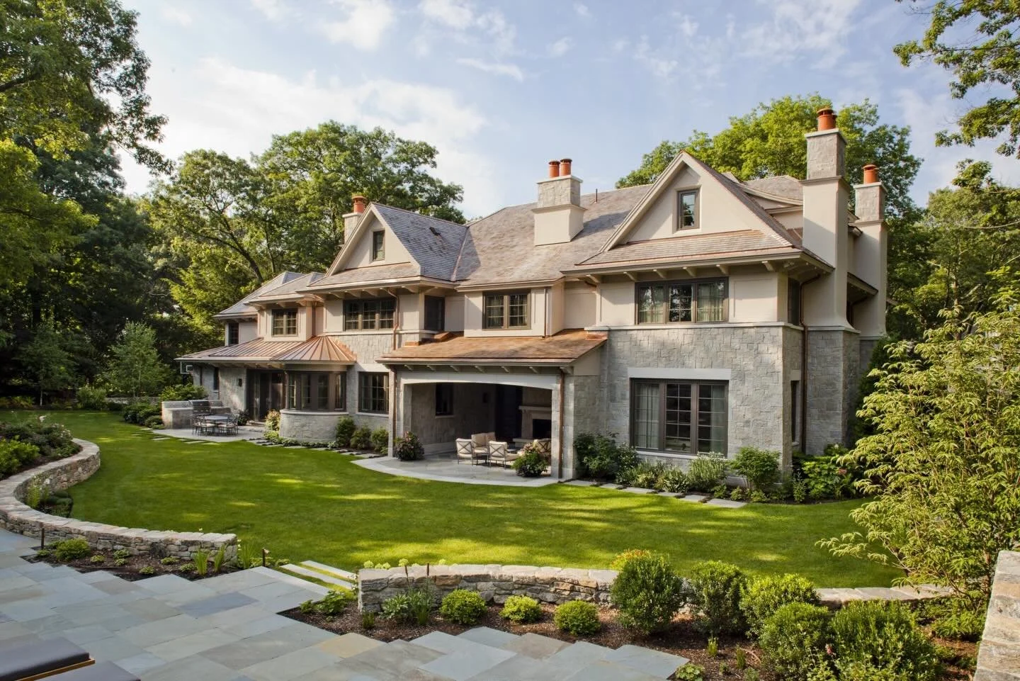 Fall back Friday brings to our Arts and Crafts influenced home in suburban Boston. Stone, stucco, copper and wood shingles create a stunning, and quietly elegant, home!
Architect | @morehousemacdonald 
GC | @thelagassegroup 
Landscape Architect | @gr