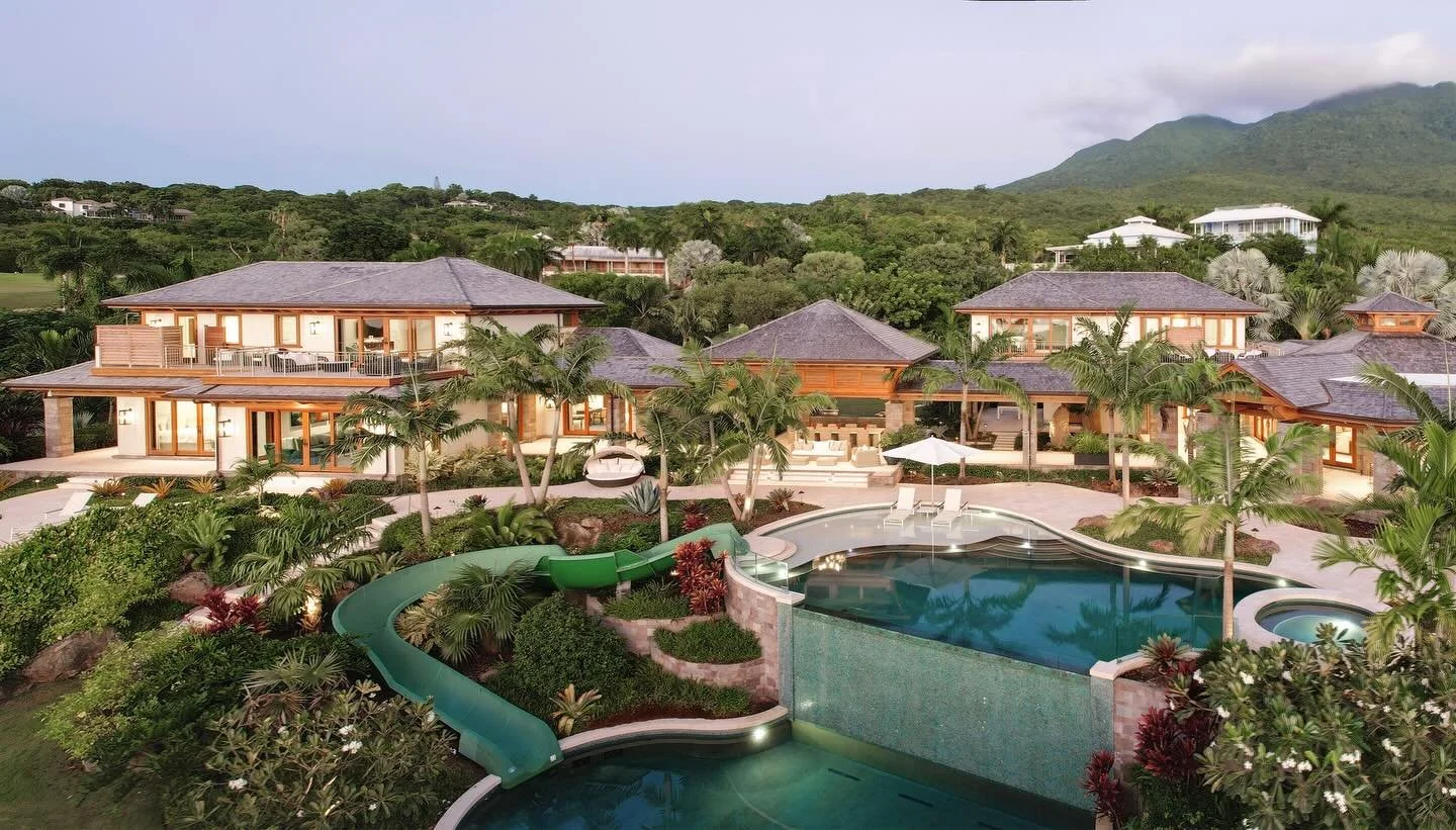 Happy New Year! The Caribbean looks so inviting this time of year, especially MMA&rsquo;s two-tiered pool at our Nevis project!
Architect | @morehousemacdonald 
GC | @theintegrumgroup
Landscape Architect | @plan_studios
Photography | c3ddphotographya