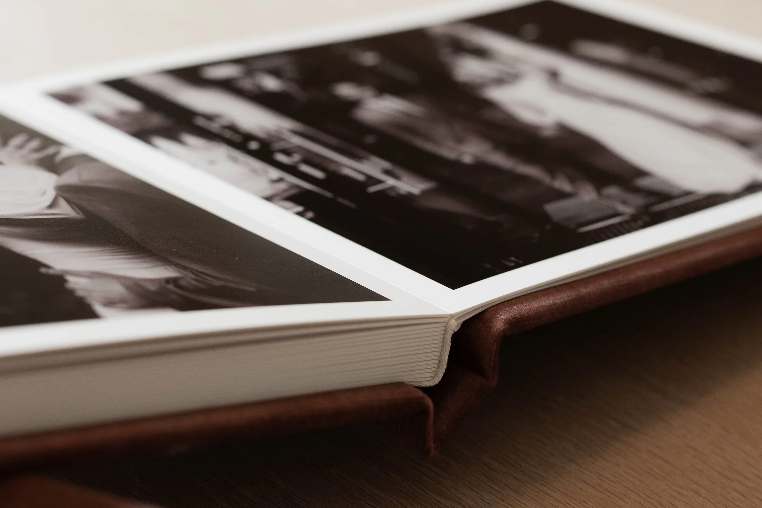 Kvalitetsalbum fra norsk leverandør med velour omslag