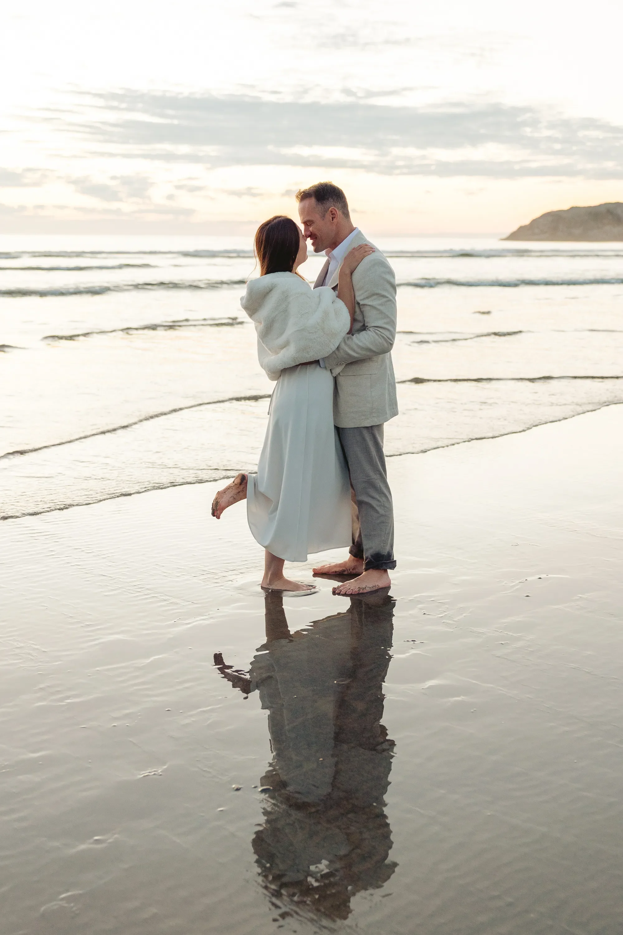 oregon-coast-sunset-elopement-photos-51_result.webp