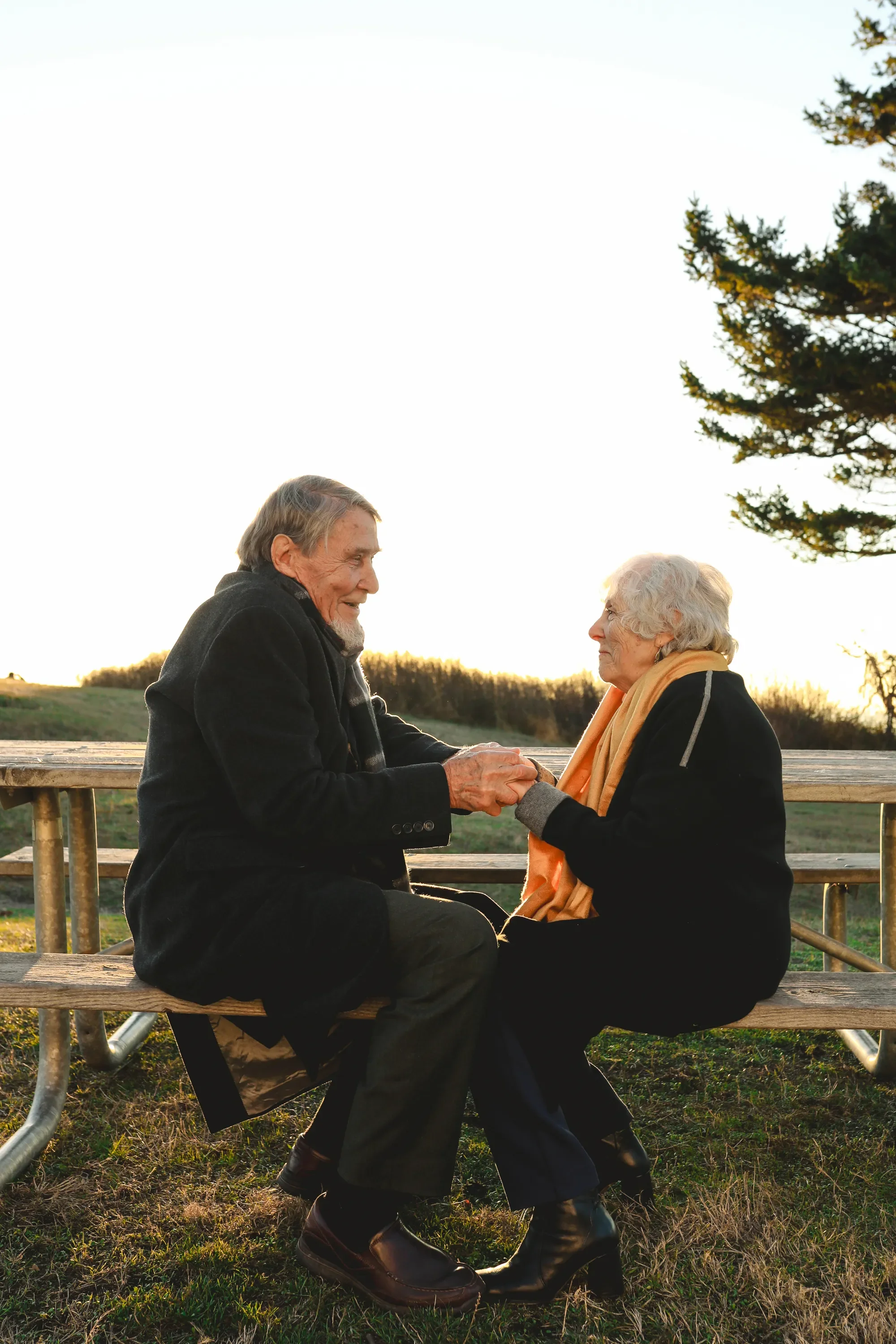elderly-couple-anniversary-portrait-session-8.webp