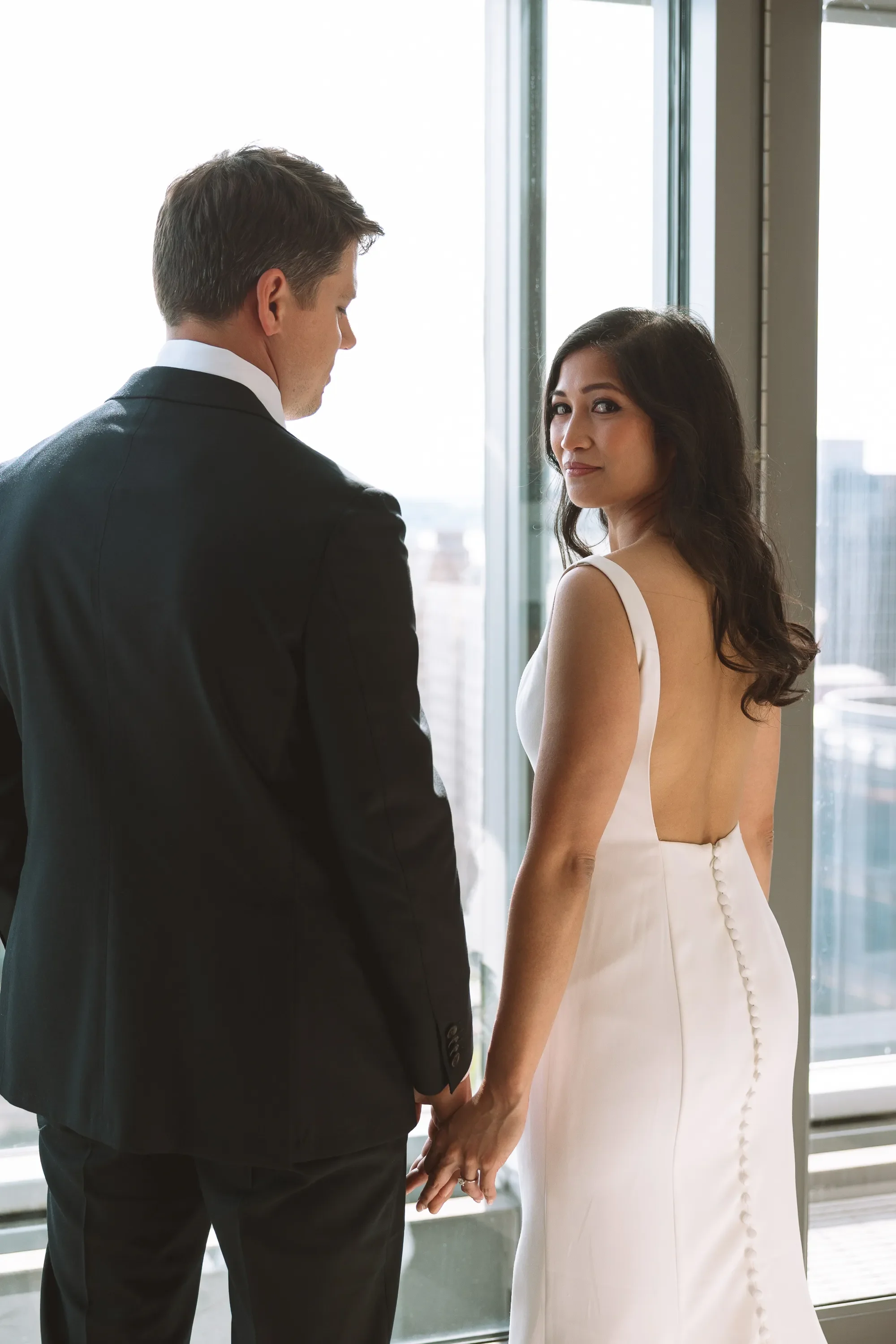 downtown-seattle-courthouse-wedding.webp