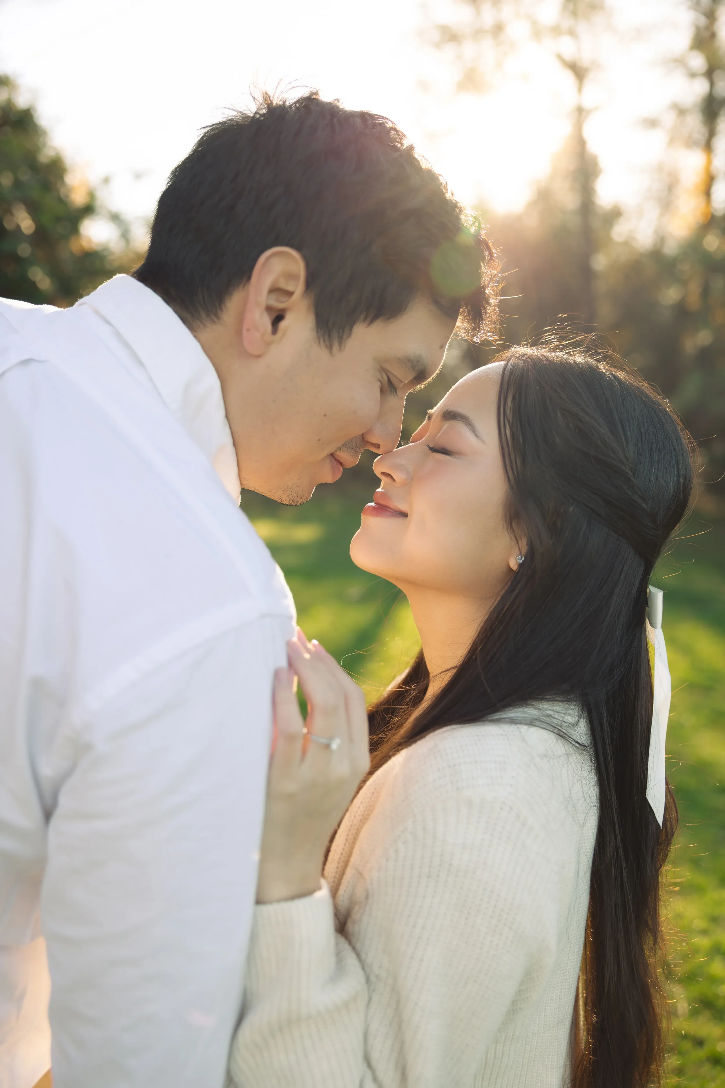 discovery-park-engagement-photoshoot-seattle.webp