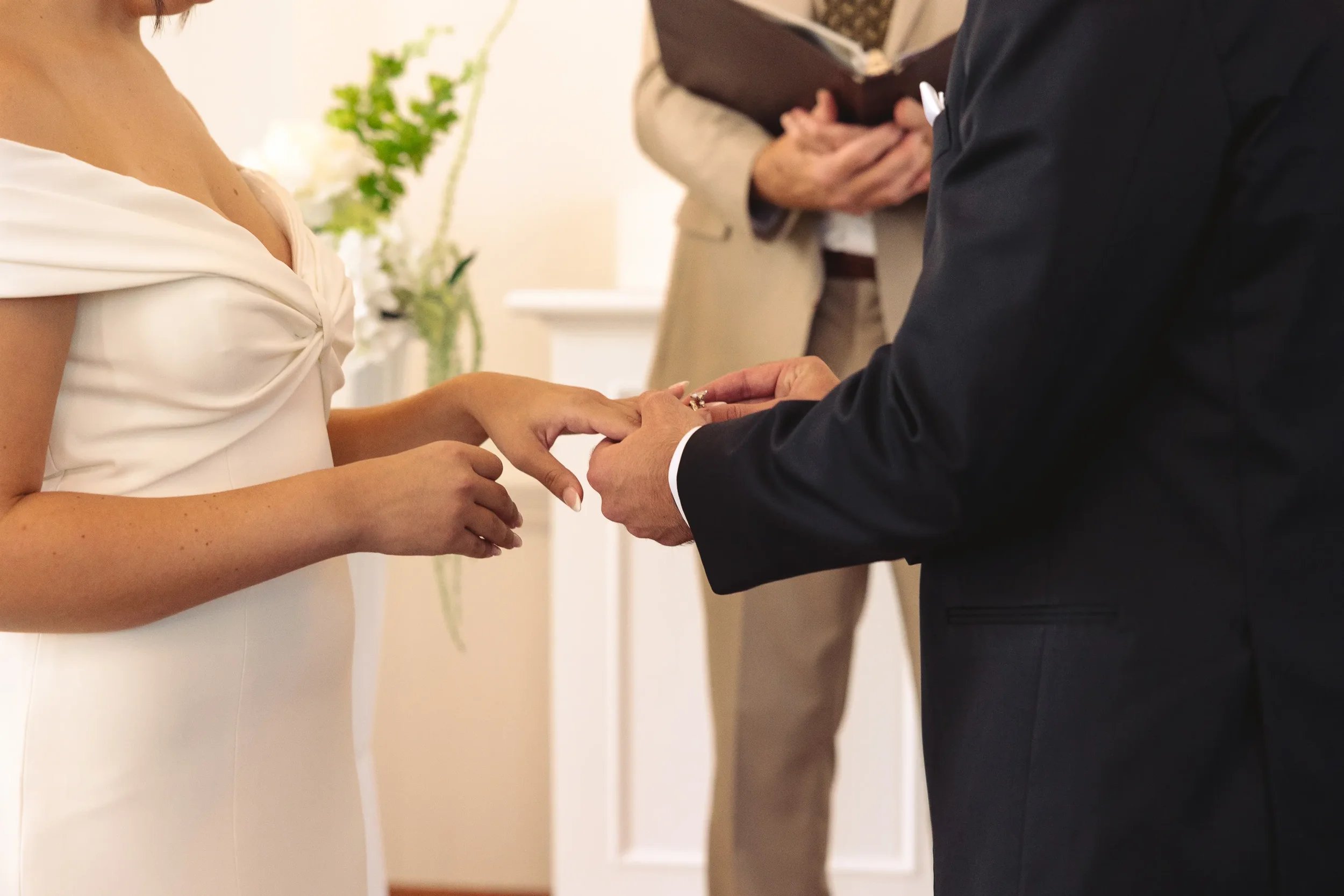 Port-Gamble-Wedding-at-St.Paul’s-Church-Hood-Canal-Vista-Pavilion-31.webp